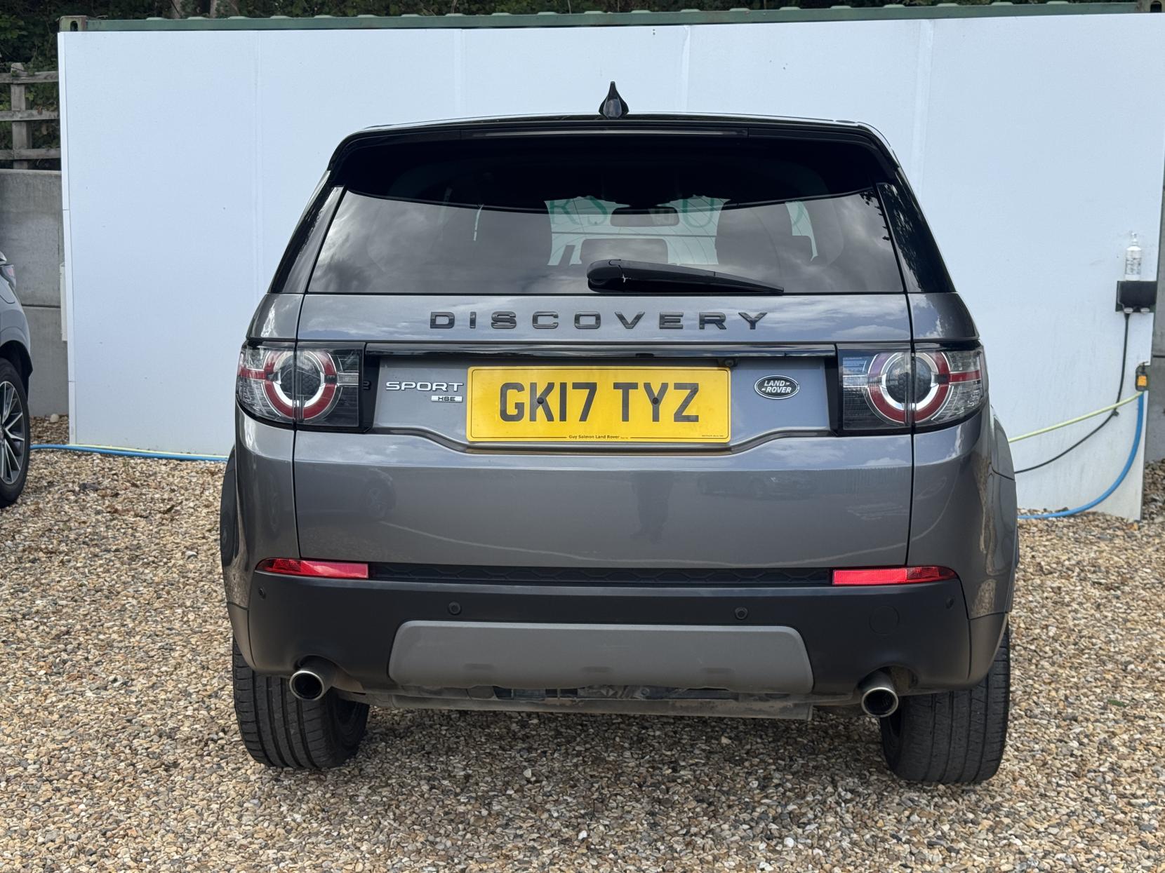 Land Rover Discovery Sport 2.0 TD4 HSE Black SUV 5dr Diesel Auto 4WD Euro 6 (s/s) (180 ps)