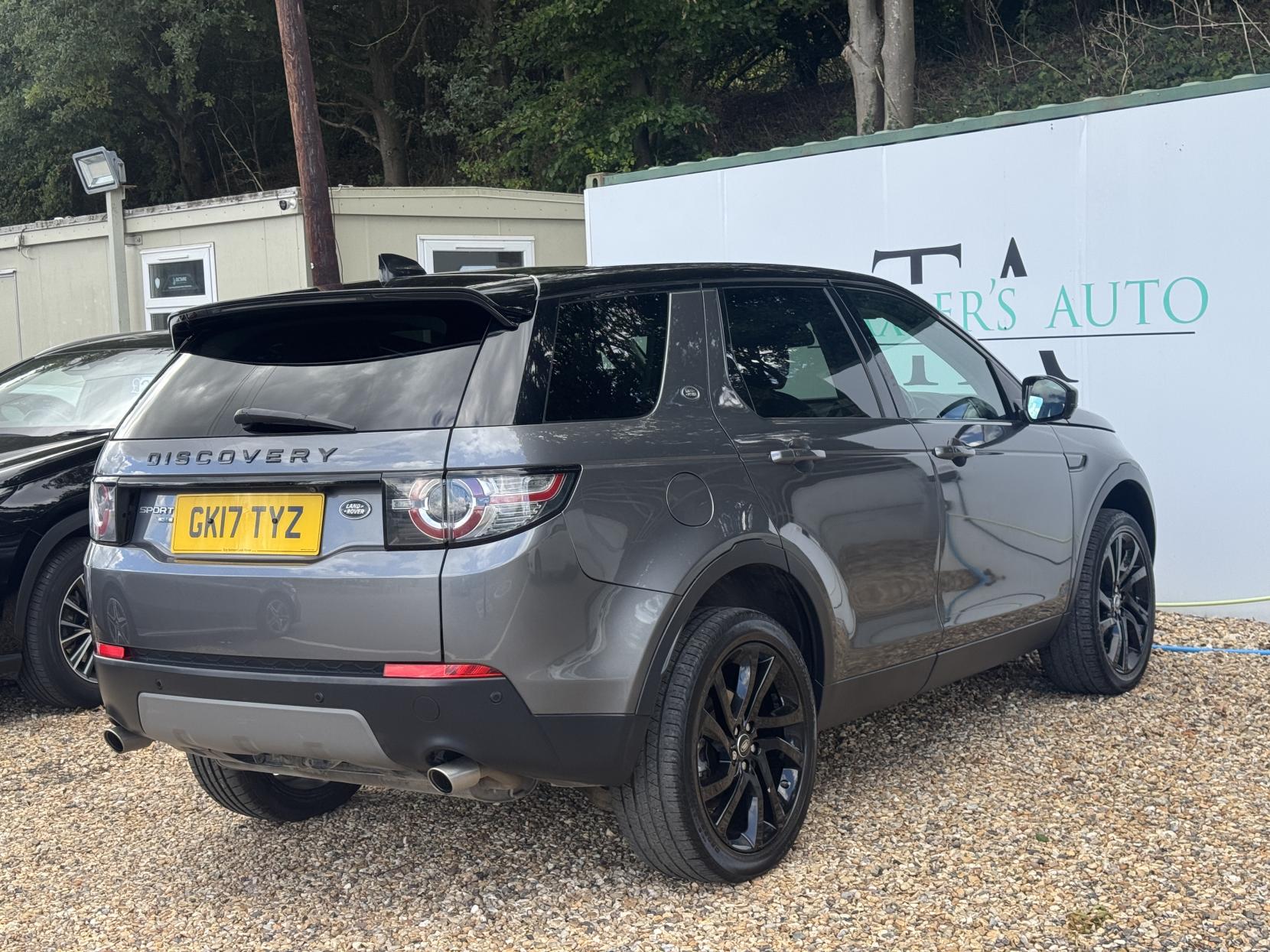 Land Rover Discovery Sport 2.0 TD4 HSE Black SUV 5dr Diesel Auto 4WD Euro 6 (s/s) (180 ps)