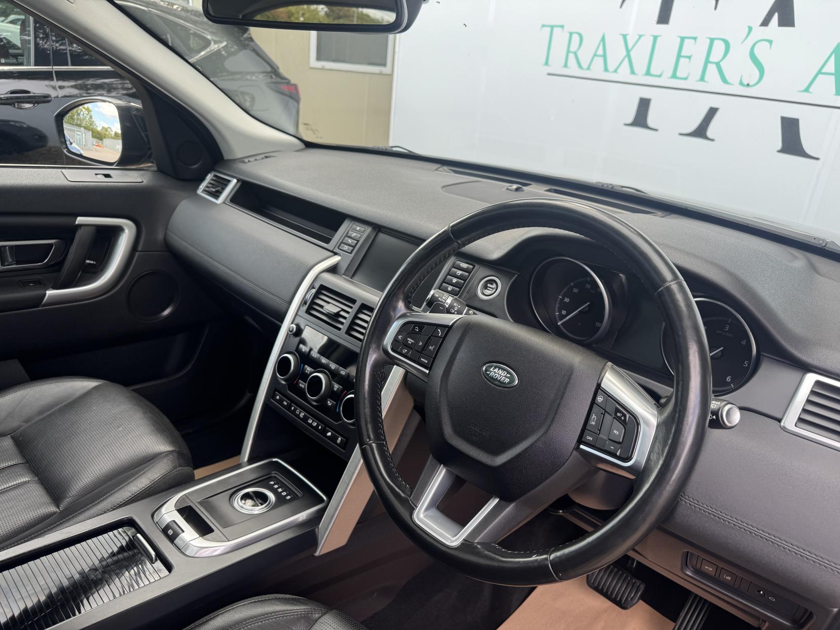 Land Rover Discovery Sport 2.0 TD4 HSE Black SUV 5dr Diesel Auto 4WD Euro 6 (s/s) (180 ps)
