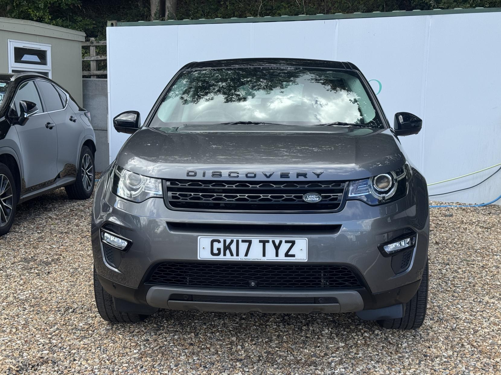 Land Rover Discovery Sport 2.0 TD4 HSE Black SUV 5dr Diesel Auto 4WD Euro 6 (s/s) (180 ps)