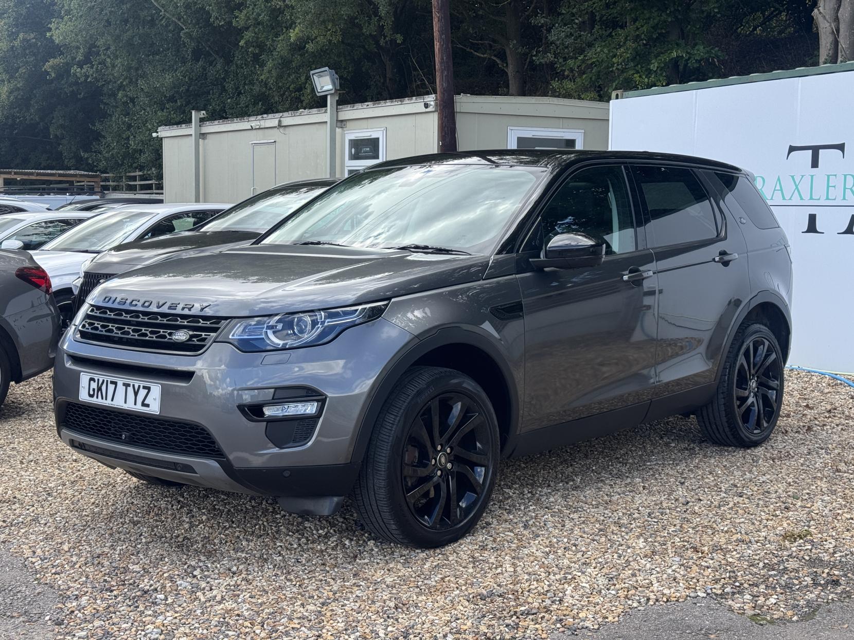 Land Rover Discovery Sport 2.0 TD4 HSE Black SUV 5dr Diesel Auto 4WD Euro 6 (s/s) (180 ps)