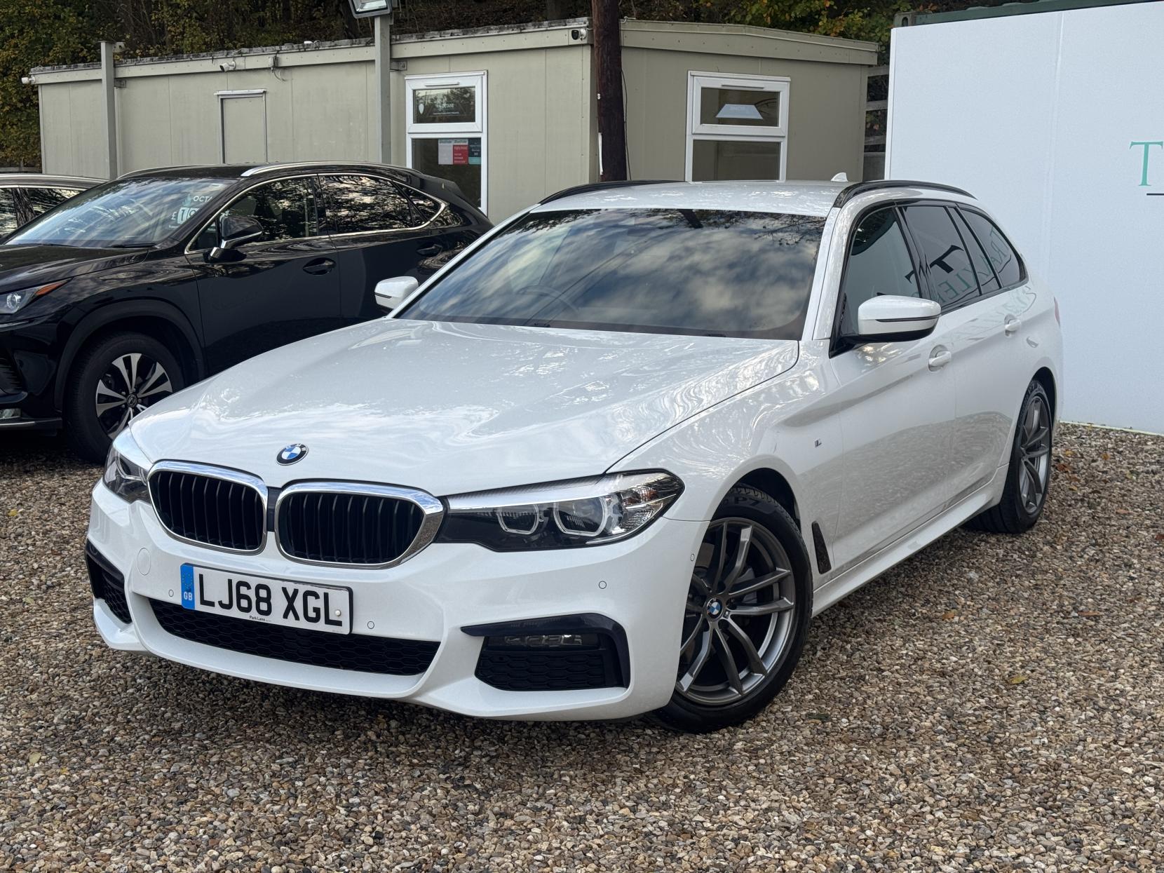 BMW 5 Series 2.0 520i GPF M Sport Touring 5dr Petrol Auto Euro 6 (s/s) (184 ps)