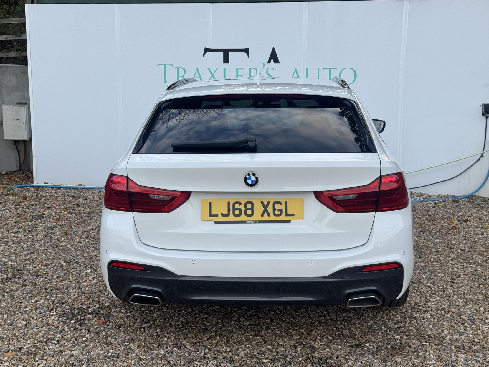 BMW 5 Series 2.0 520i GPF M Sport Touring 5dr Petrol Auto Euro 6 (s/s) (184 ps)