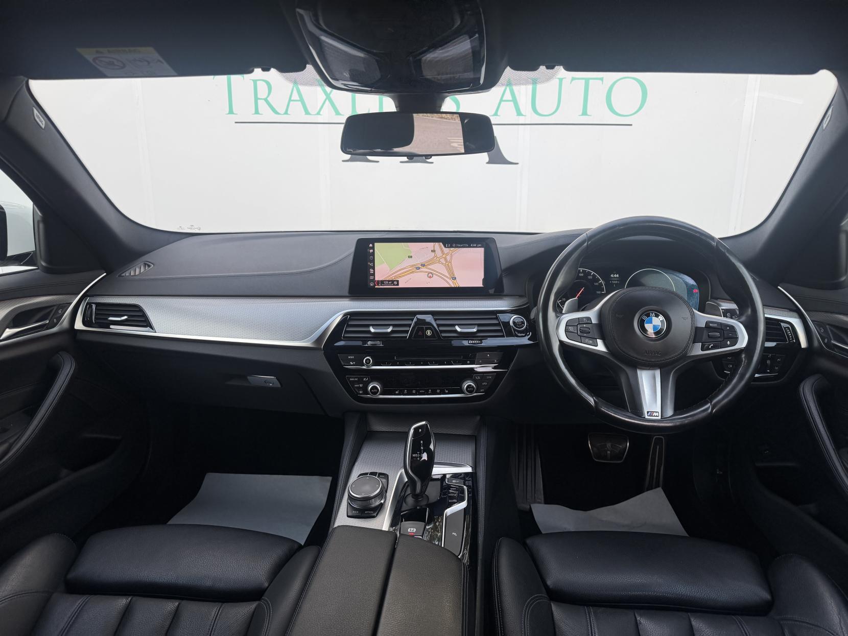 BMW 5 Series 2.0 520i GPF M Sport Touring 5dr Petrol Auto Euro 6 (s/s) (184 ps)