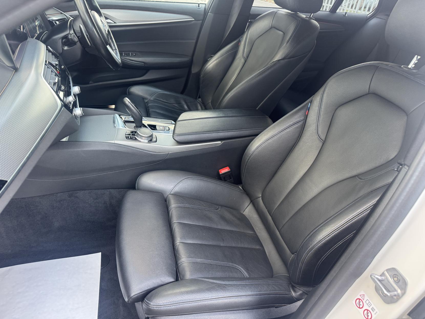 BMW 5 Series 2.0 520i GPF M Sport Touring 5dr Petrol Auto Euro 6 (s/s) (184 ps)