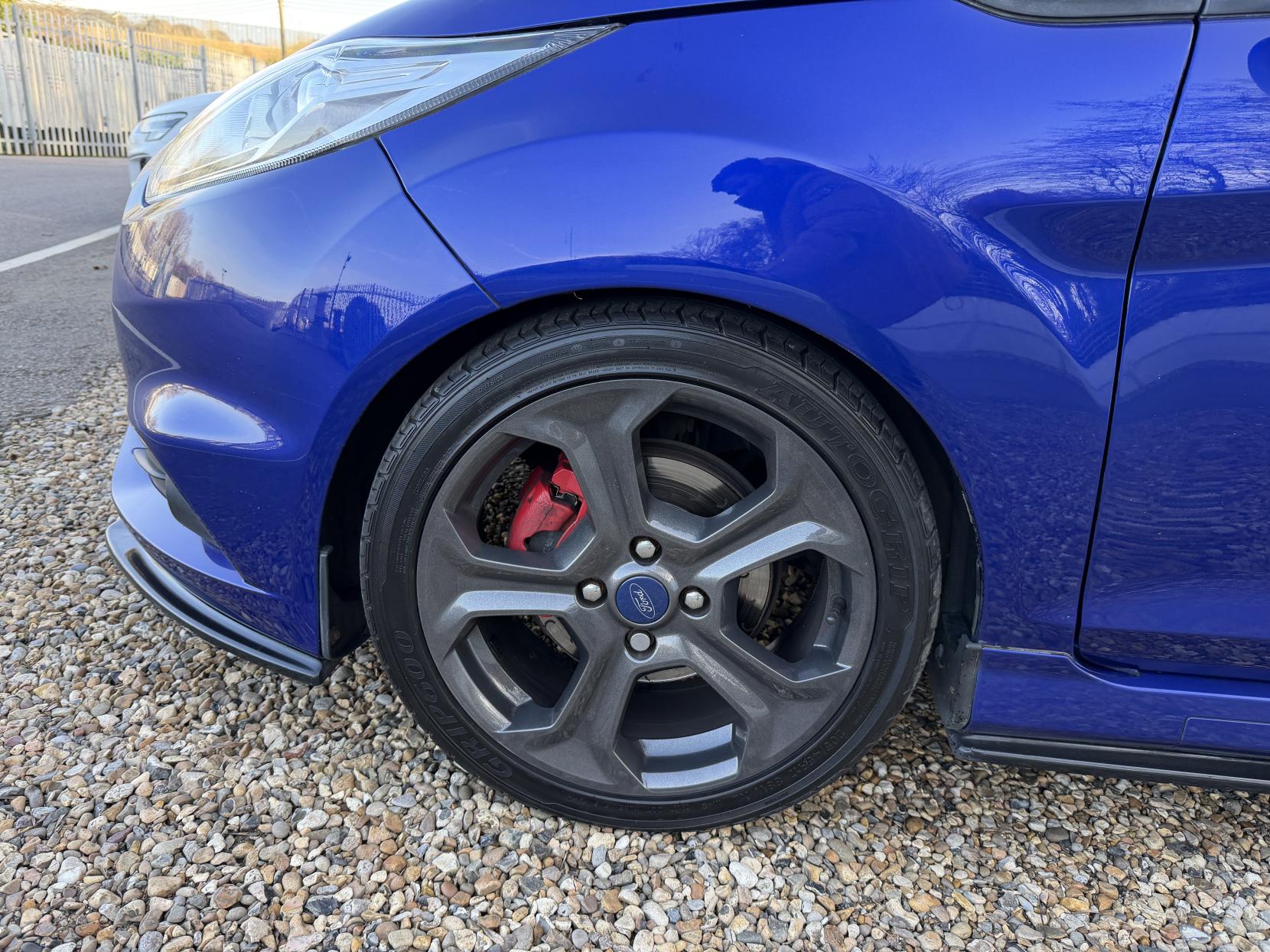 Ford Fiesta 1.6T EcoBoost ST-2 Hatchback 3dr Petrol Manual Euro 5 (182 ps)