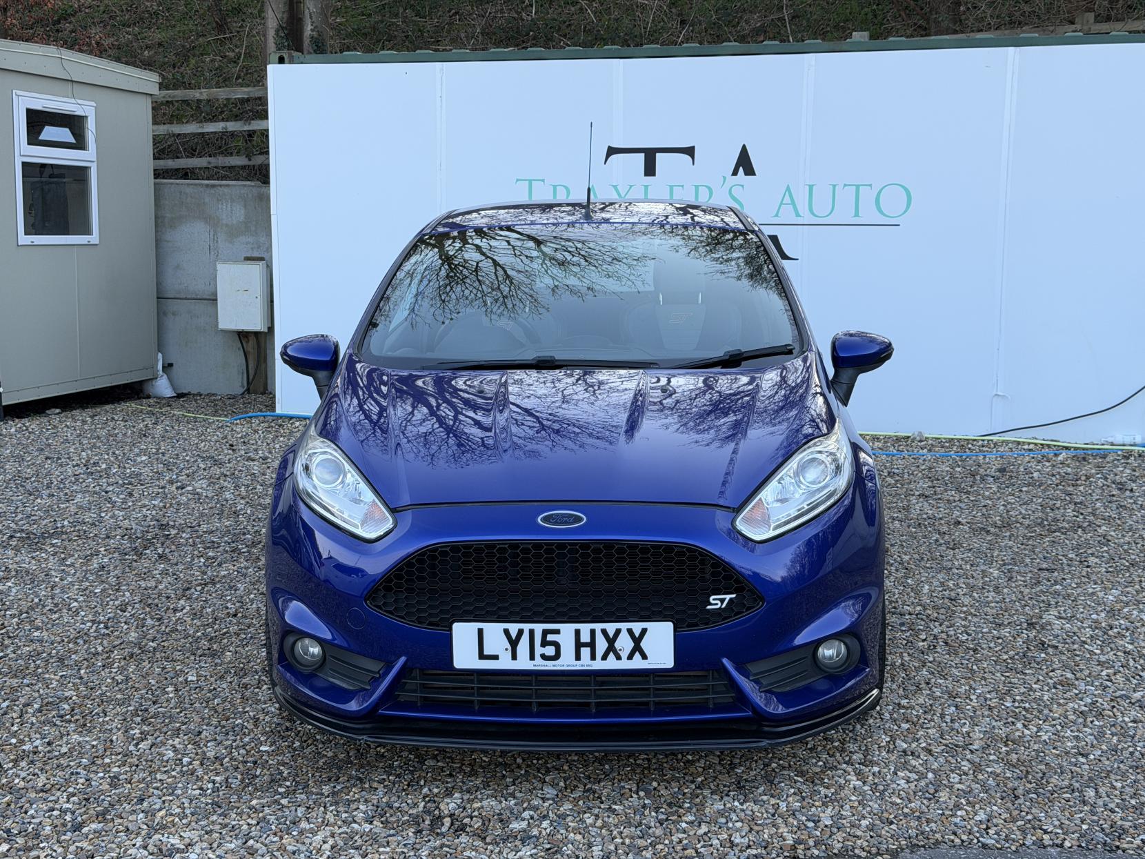 Ford Fiesta 1.6T EcoBoost ST-2 Hatchback 3dr Petrol Manual Euro 5 (182 ps)