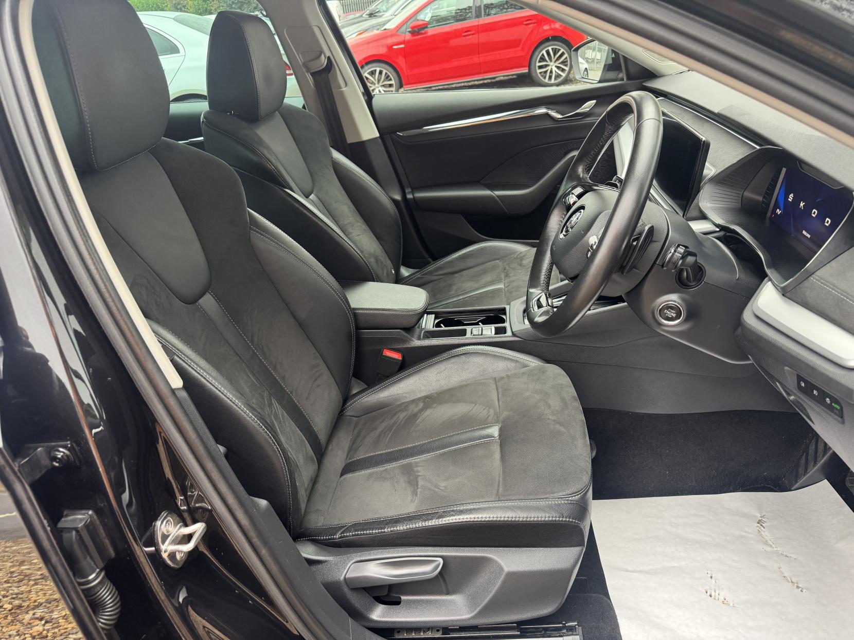 Skoda Octavia 1.4 TSI iV 13kWh SE L Estate 5dr Petrol Plug-in Hybrid DSG Euro 6 (s/s) (204 ps)