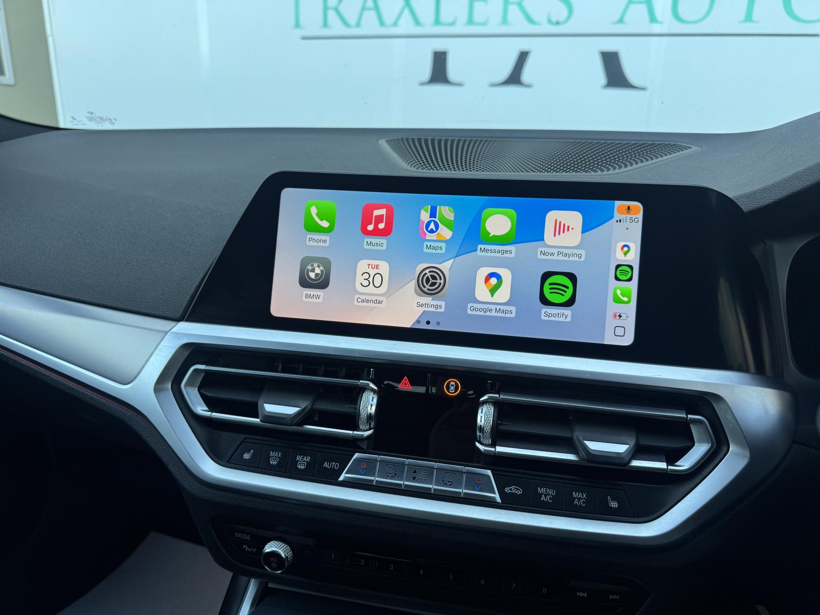 BMW 3 Series 2.0 330e 12kWh M Sport Saloon 4dr Petrol Plug-in Hybrid Auto Euro 6 (s/s) (292 ps)