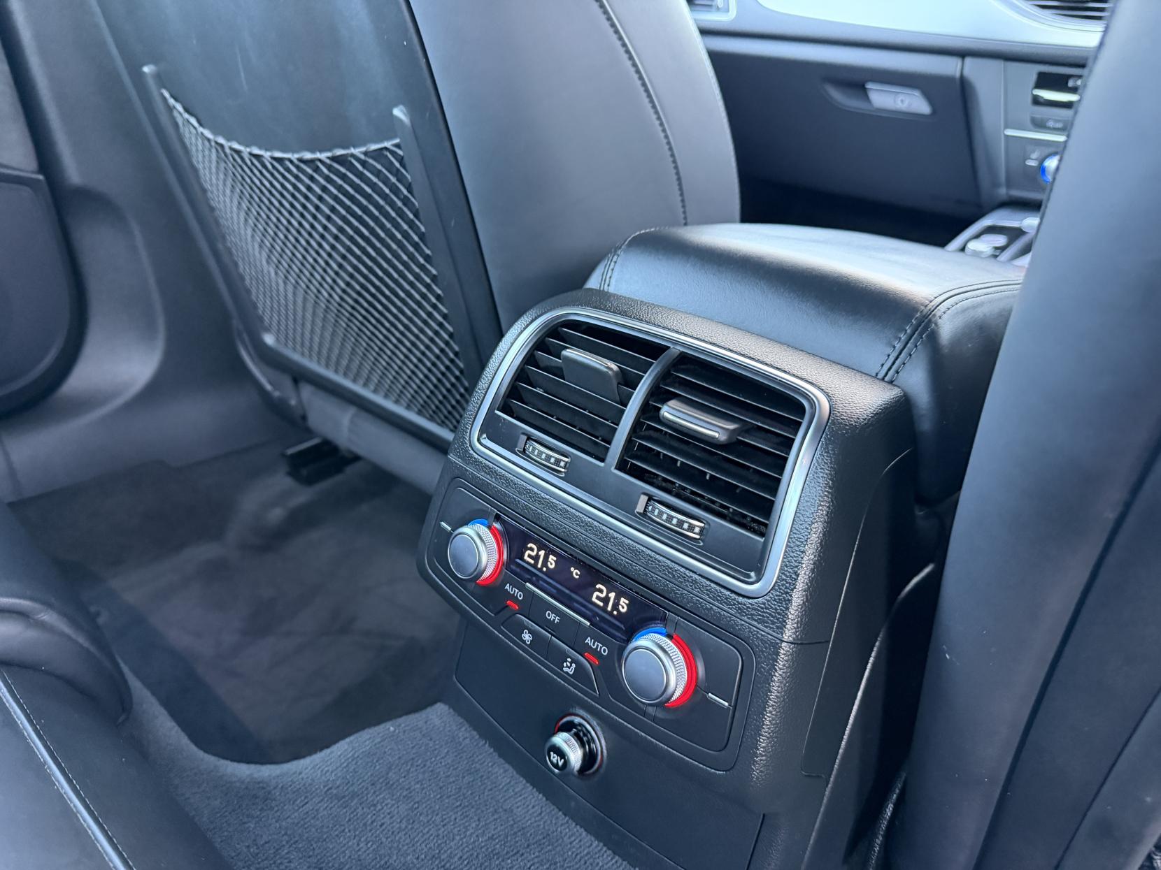 Audi A6 Saloon 2.0 TDI ultra S line Saloon 4dr Diesel S Tronic Euro 6 (s/s) (190 ps)