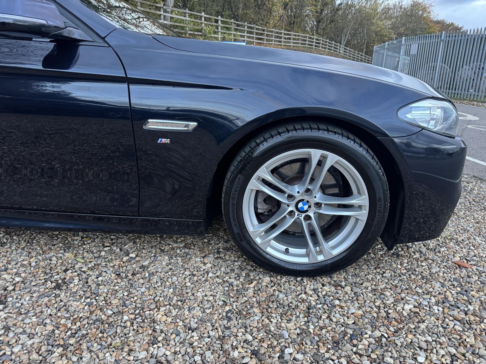 BMW 5 Series 2.0 520d M Sport Touring 5dr Diesel Auto Euro 6 (s/s) (184 ps)