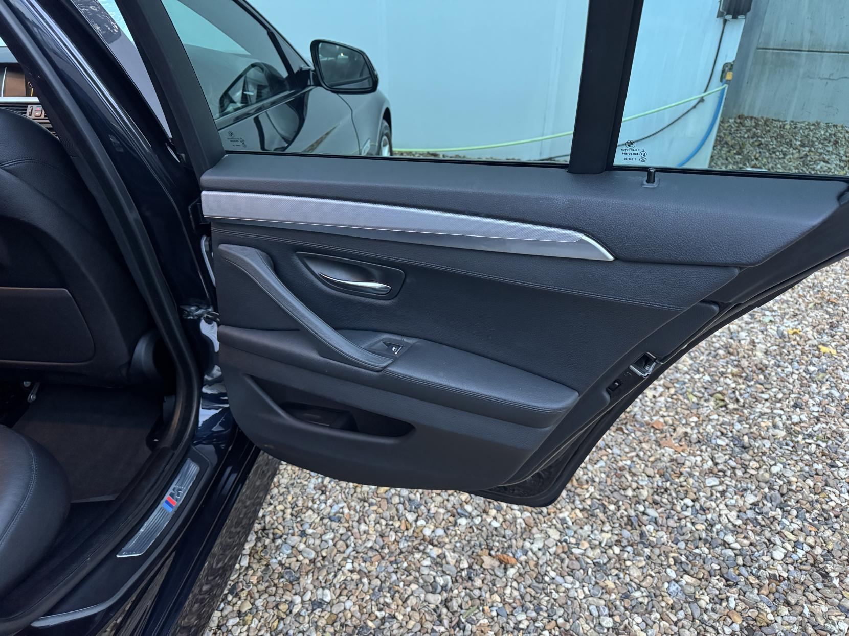 BMW 5 Series 2.0 520d M Sport Touring 5dr Diesel Auto Euro 6 (s/s) (184 ps)