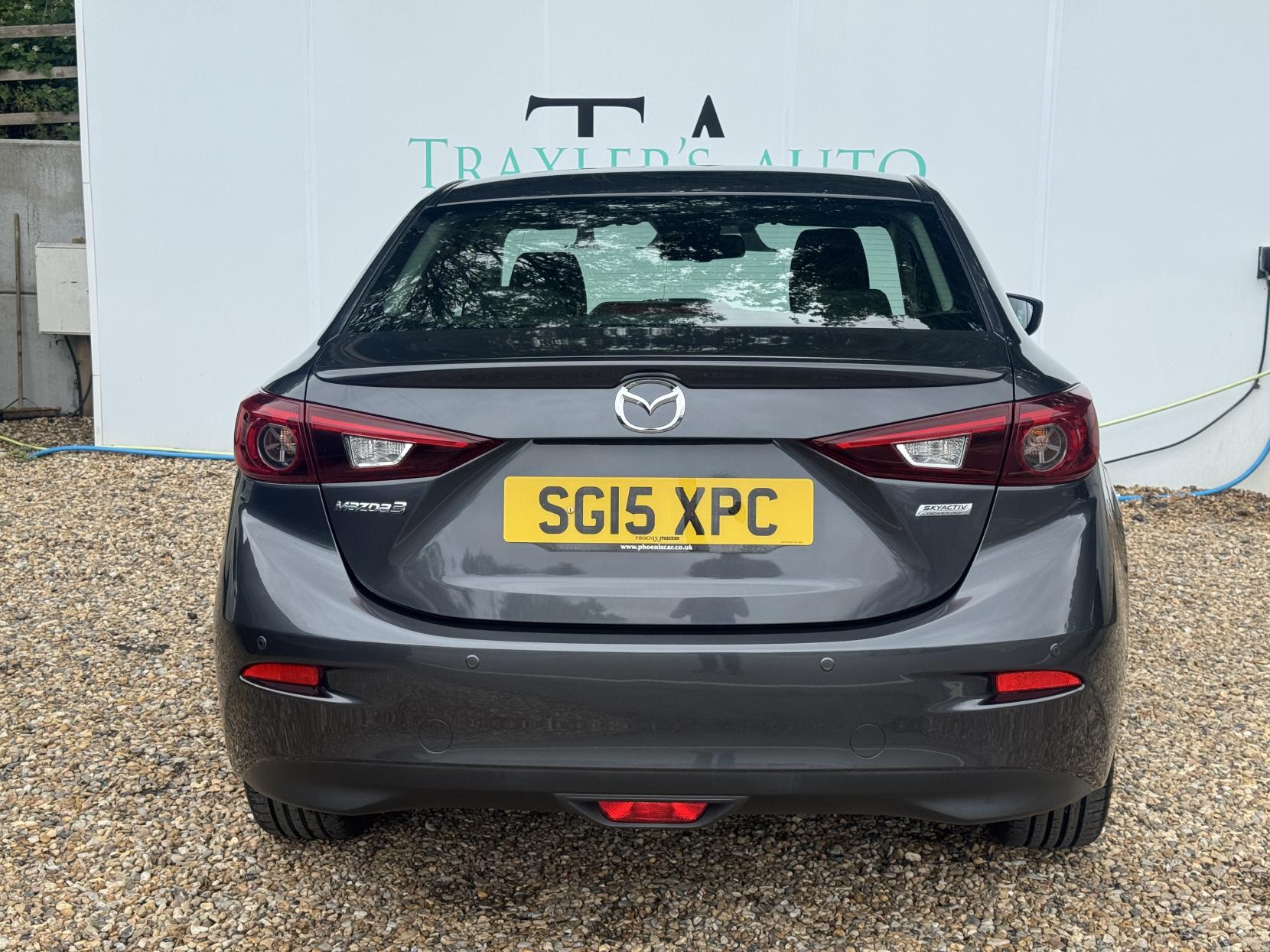 Mazda Mazda3 2.0 SKYACTIV-G Sport Nav Fastback 4dr Petrol Manual Euro 5 (s/s) (120 ps)