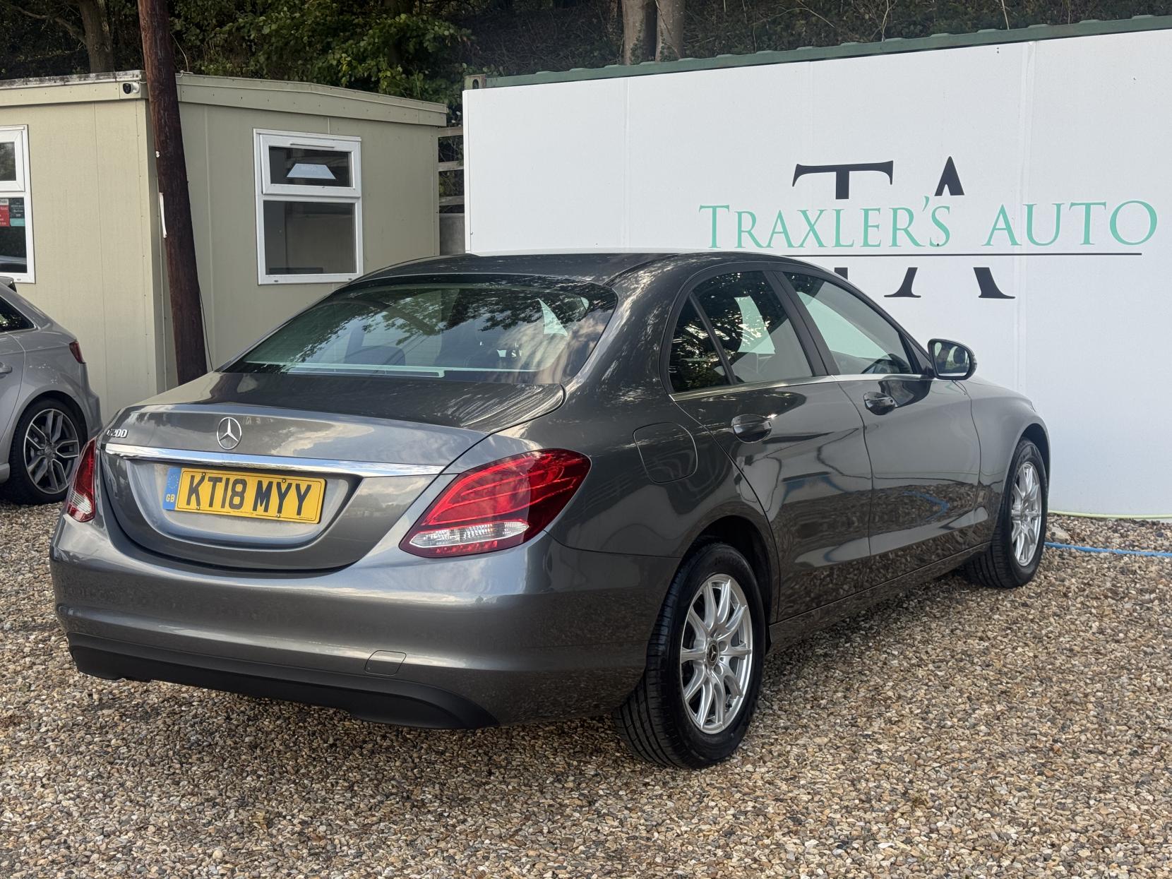 Mercedes-Benz C Class 2.0 C200 SE Saloon 4dr Petrol G-Tronic+ Euro 6 (s/s) (184 ps)