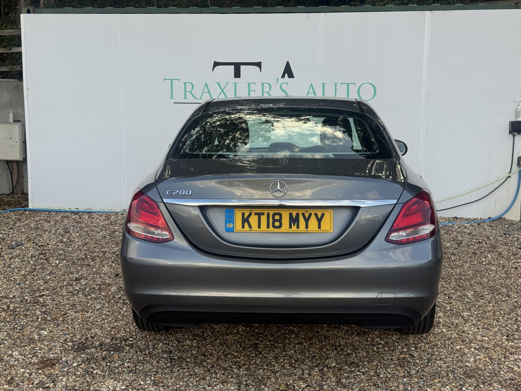 Mercedes-Benz C Class 2.0 C200 SE Saloon 4dr Petrol G-Tronic+ Euro 6 (s/s) (184 ps)