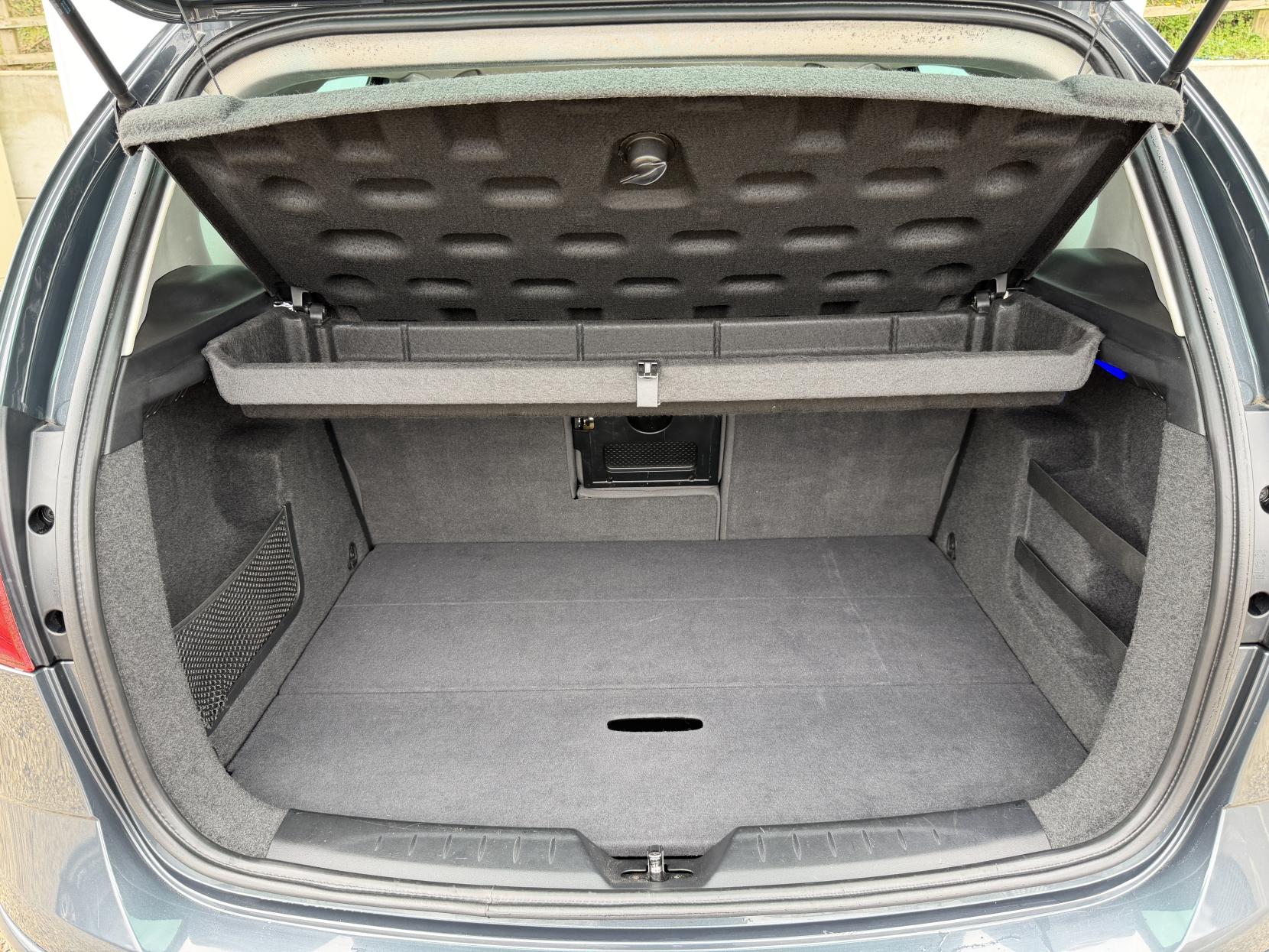 SEAT Altea 1.9 TDI GPF Stylance MPV 5dr Diesel Manual Euro 4 (105 ps)