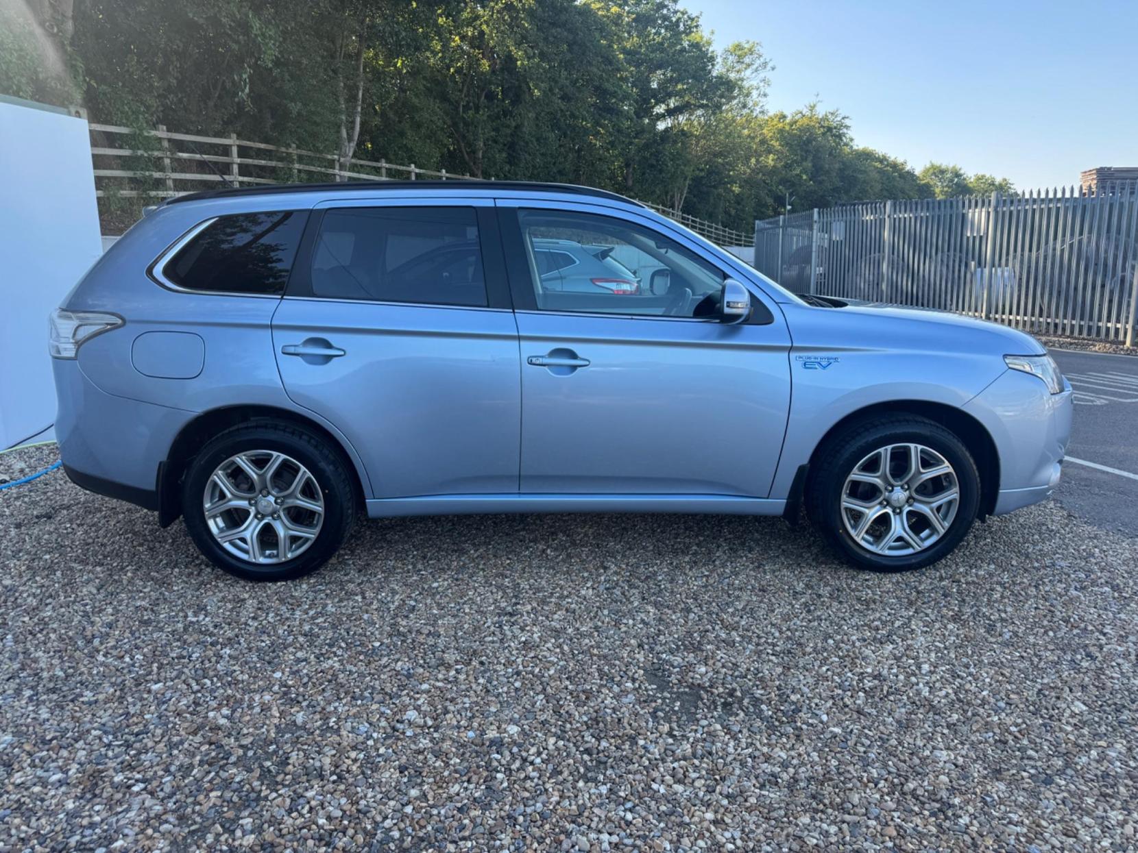 Mitsubishi Outlander 2.0h 12kWh GX4h CVT 4WD Euro 5 (s/s) 5dr