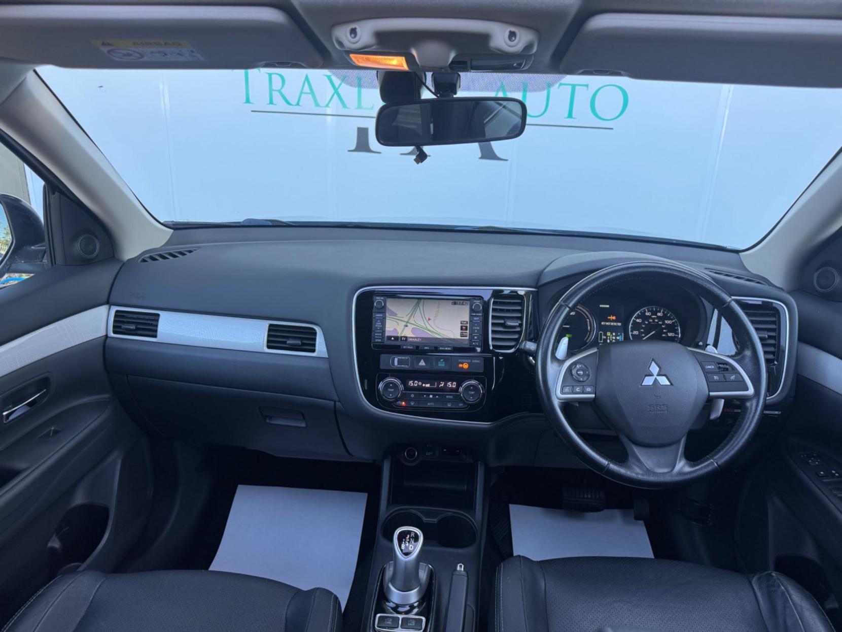 Mitsubishi Outlander 2.0h 12kWh GX4h CVT 4WD Euro 5 (s/s) 5dr