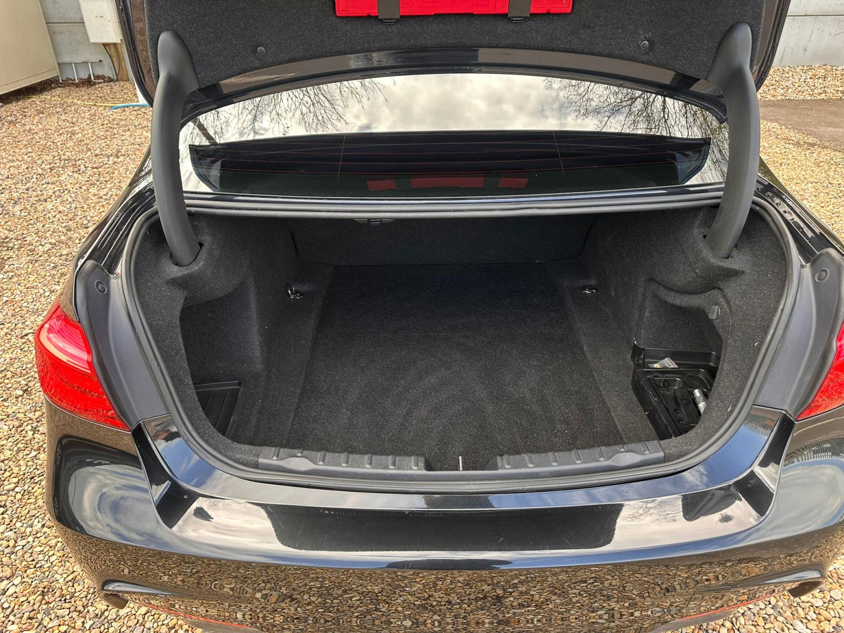 BMW 3 Series 3.0 335d M Sport Saloon 4dr Diesel Auto xDrive Euro 6 (s/s) (313 ps)