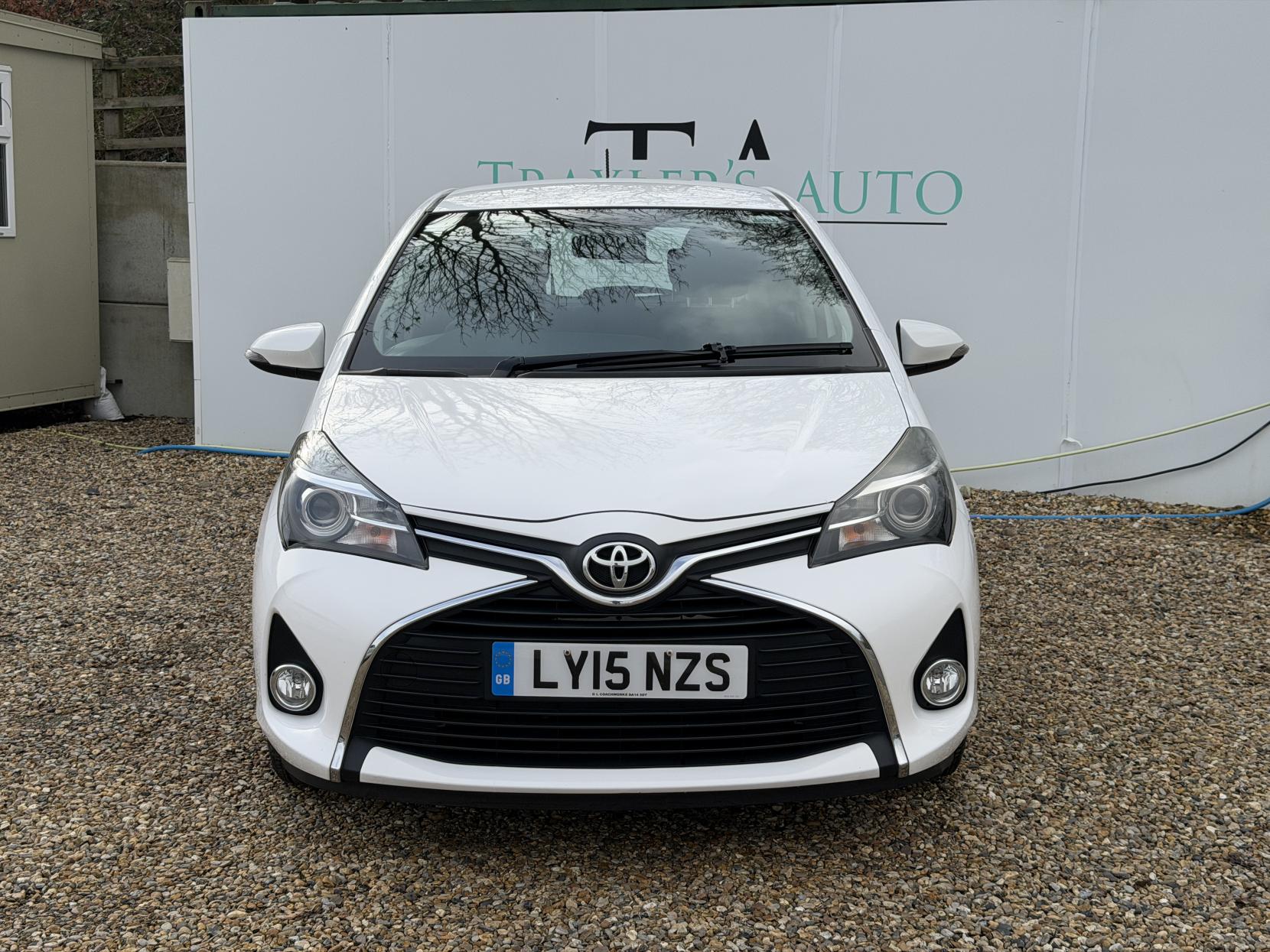 Toyota Yaris 1.33 Dual VVT-i Icon Hatchback 5dr Petrol Manual Euro 5 Euro 5 (99 ps)
