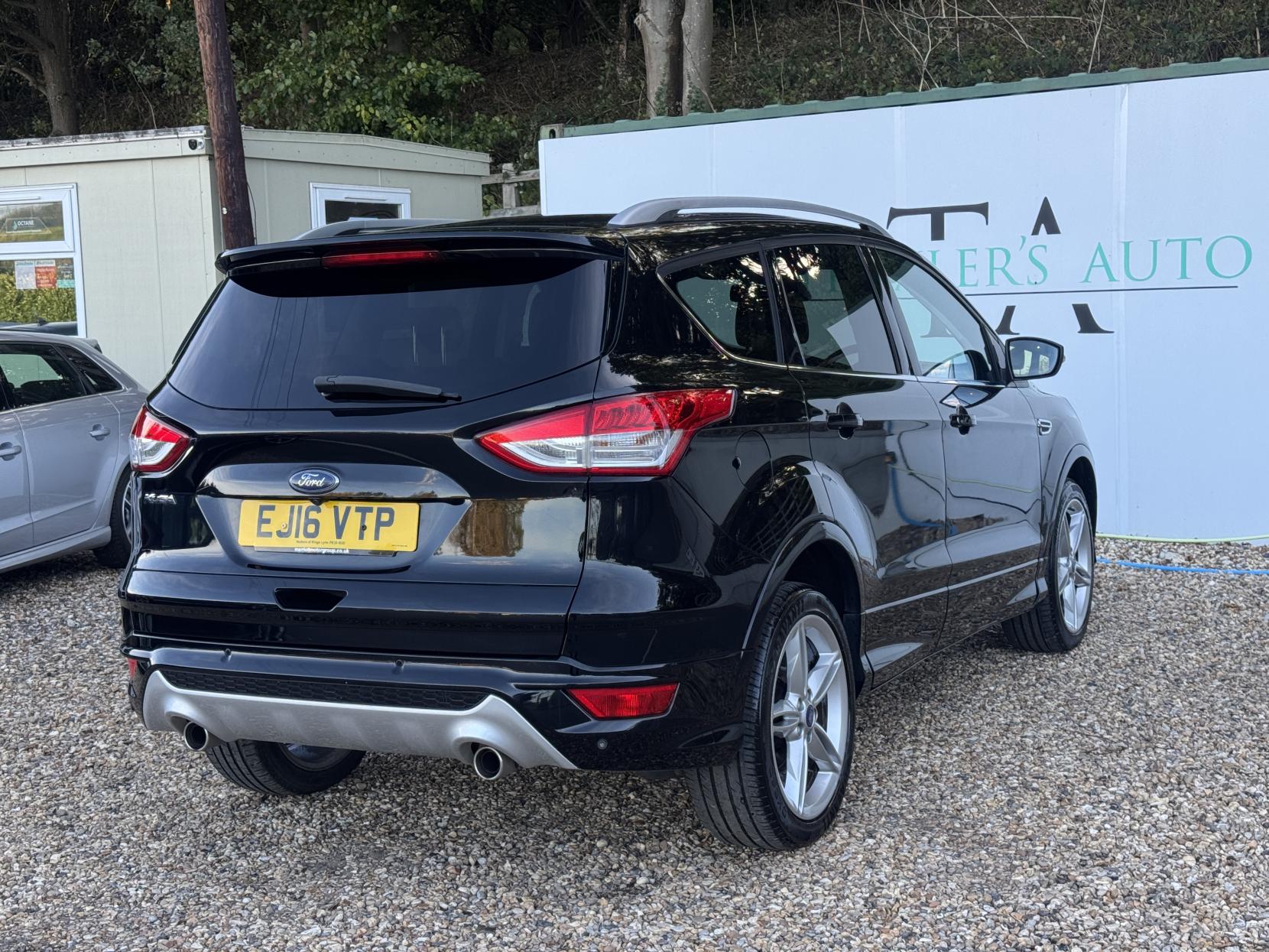 Ford Kuga 2.0 TDCi Titanium X Sport SUV 5dr Diesel Powershift AWD Euro 6 (s/s) (180 ps)