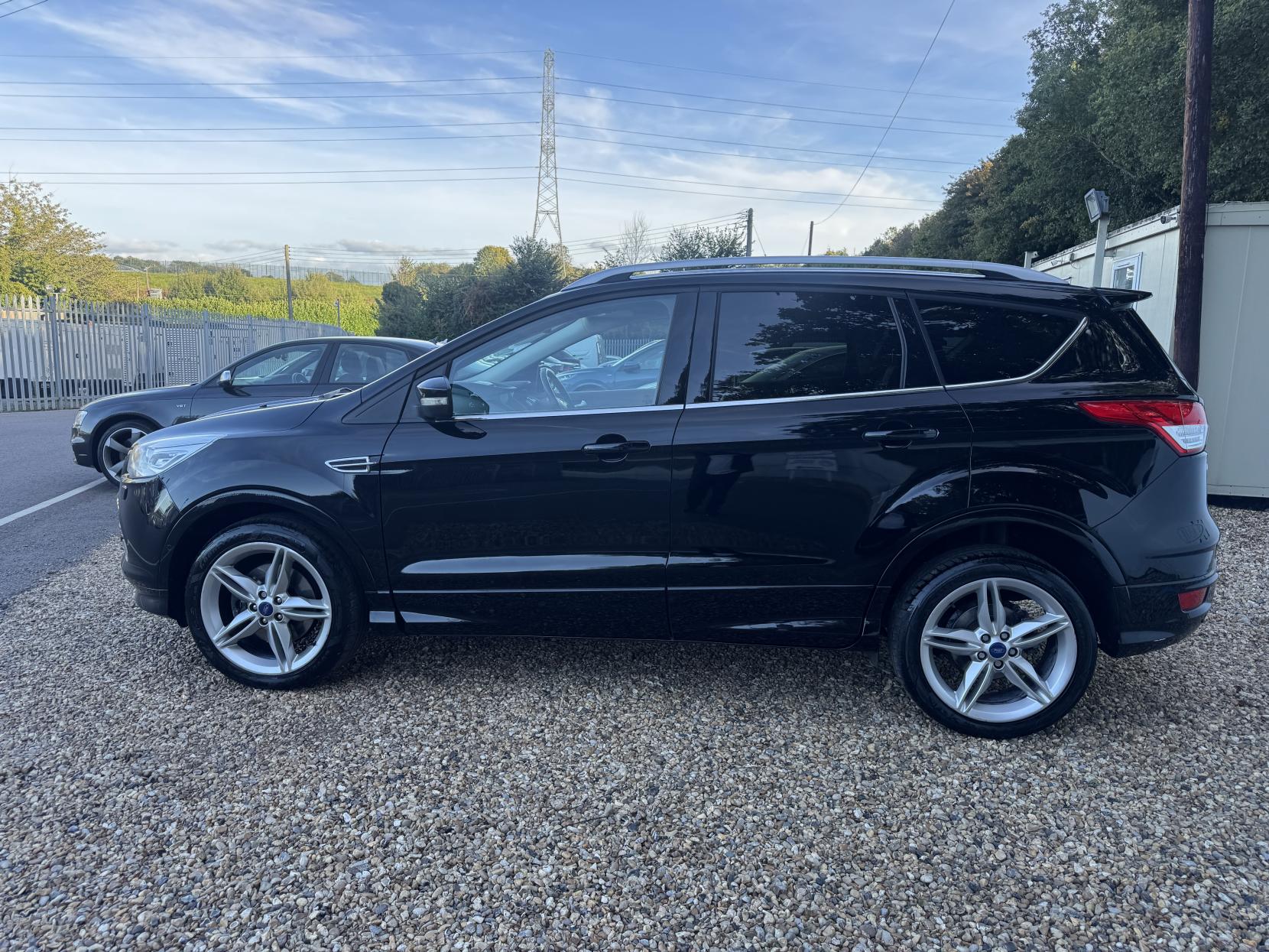 Ford Kuga 2.0 TDCi Titanium X Sport SUV 5dr Diesel Powershift AWD Euro 6 (s/s) (180 ps)