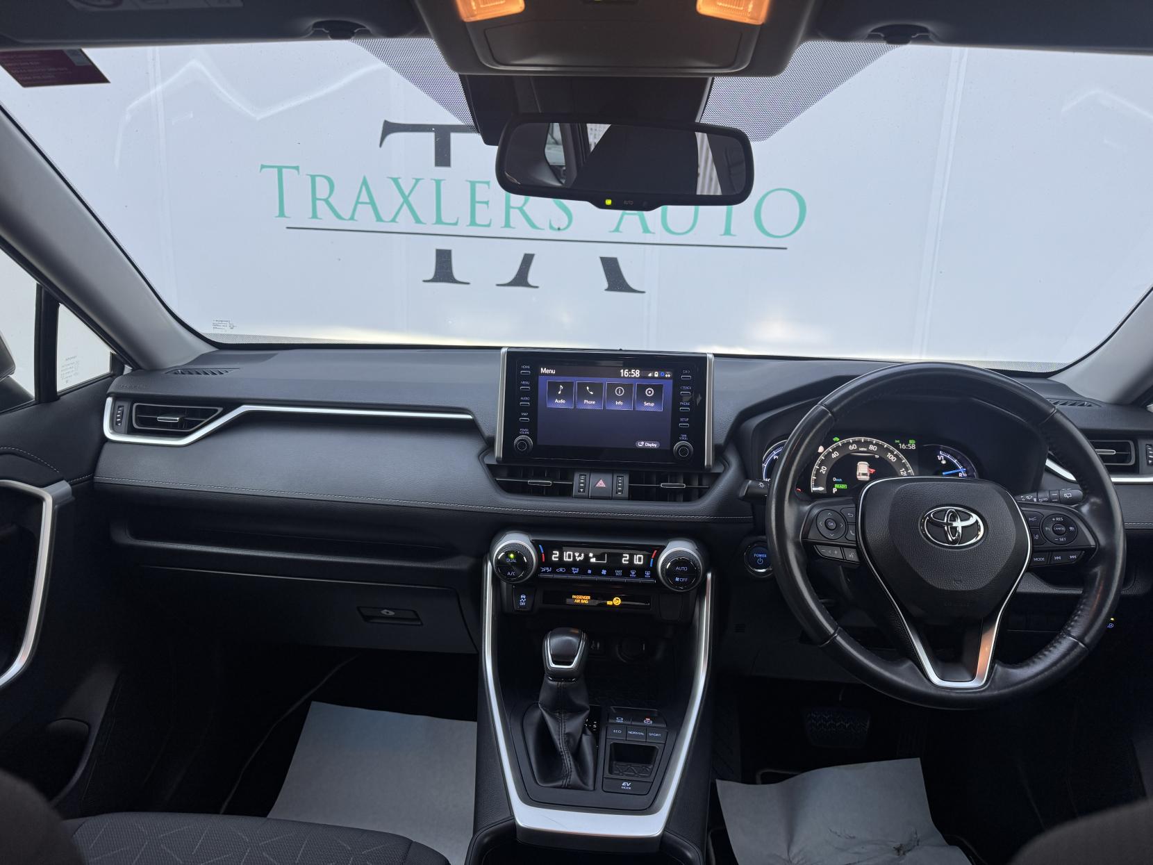 Toyota RAV4 2.5 VVT-h Icon SUV 5dr Petrol Hybrid CVT Euro 6 (s/s) (218 ps)
