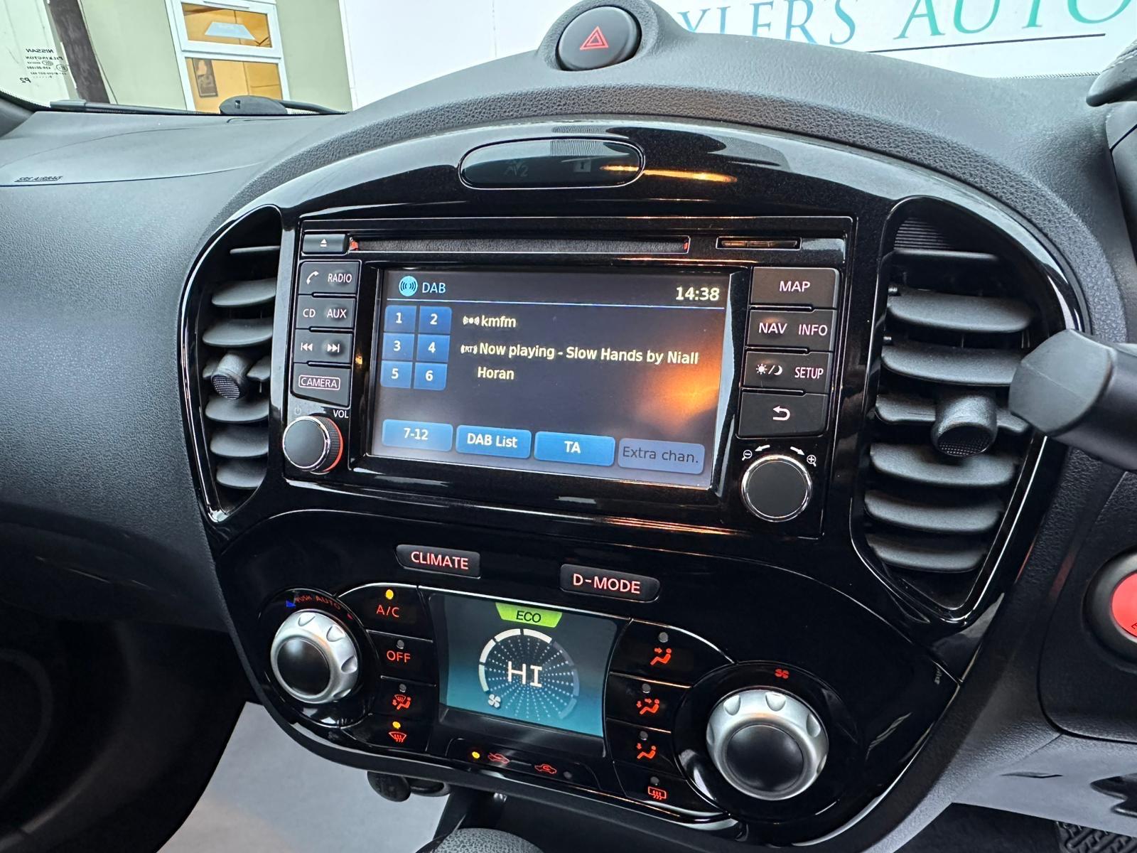 Nissan Juke 1.6 Tekna SUV 5dr Petrol XTRON Euro 6 (117 ps)