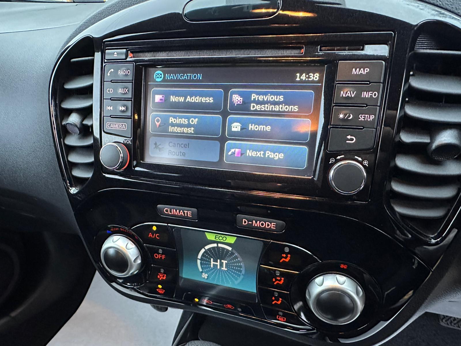 Nissan Juke 1.6 Tekna SUV 5dr Petrol XTRON Euro 6 (117 ps)