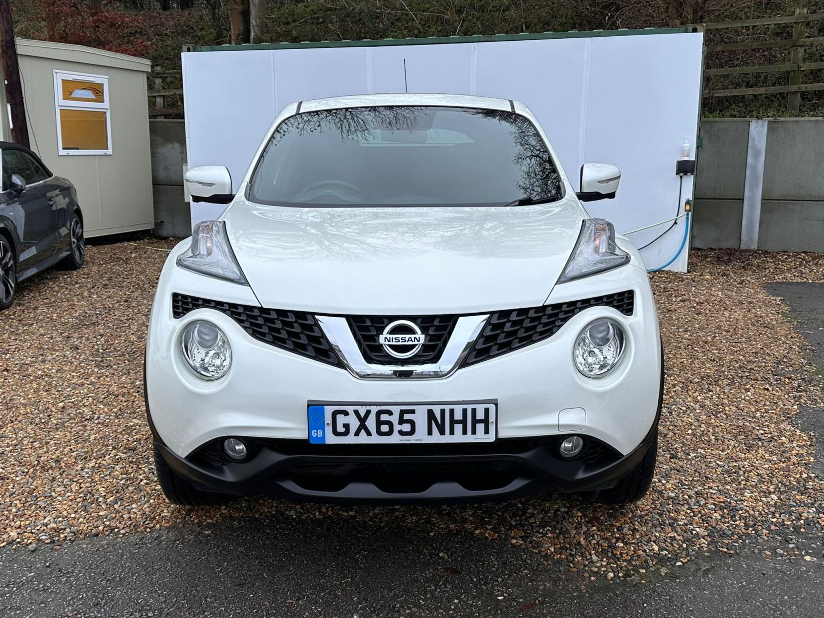 Nissan Juke 1.6 Tekna SUV 5dr Petrol XTRON Euro 6 (117 ps)