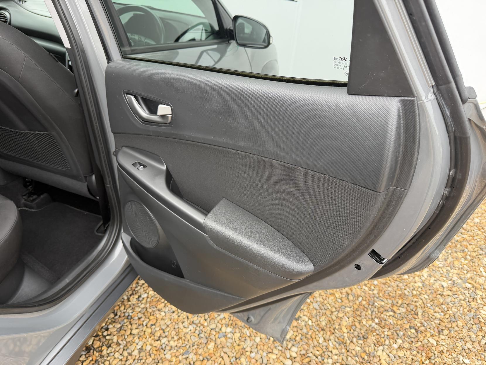 Hyundai KONA 1.0 T-GDi Premium SUV 5dr Petrol Manual Euro 6 (s/s) (120 ps)