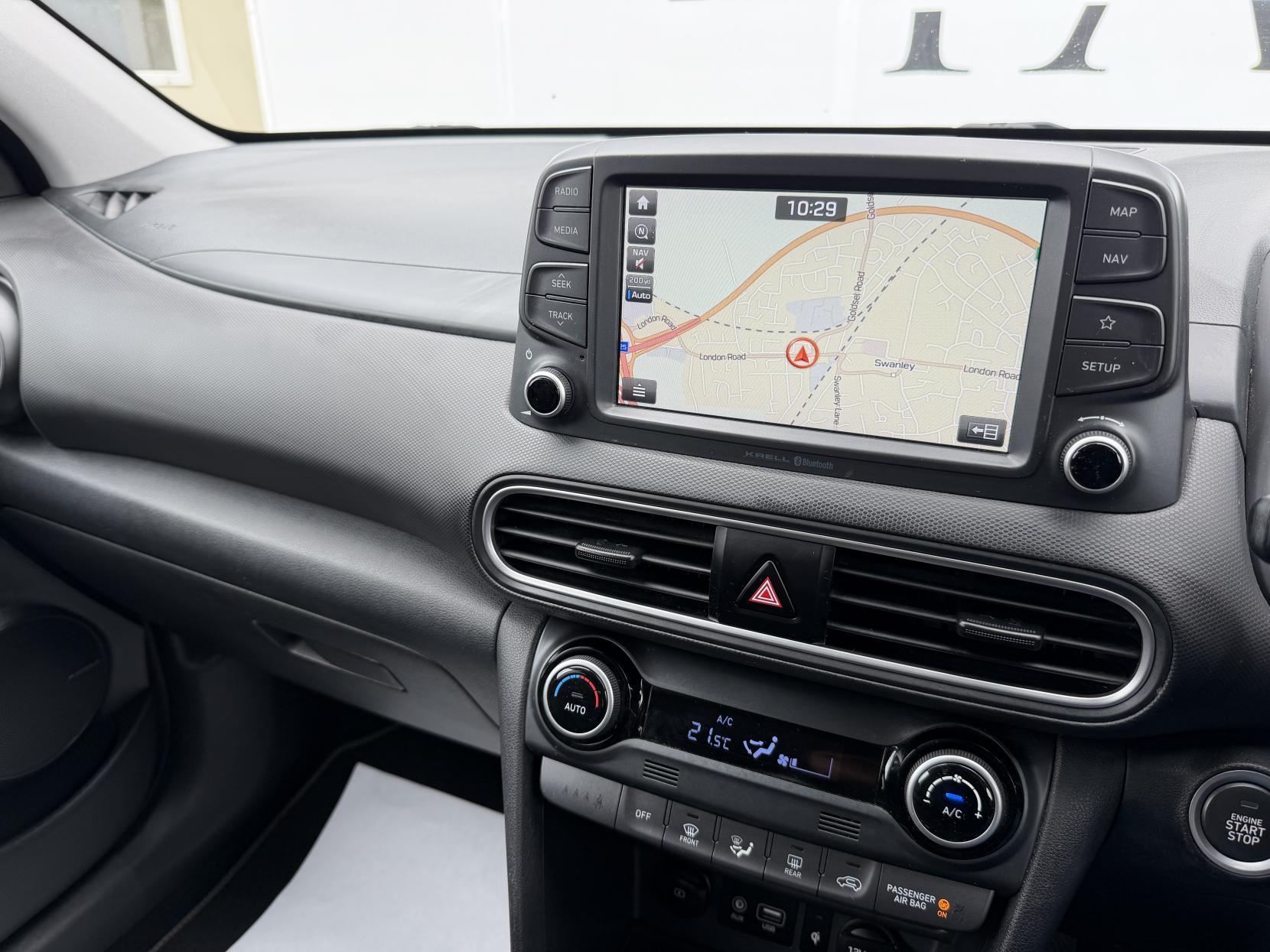 Hyundai KONA 1.0 T-GDi Premium SUV 5dr Petrol Manual Euro 6 (s/s) (120 ps)