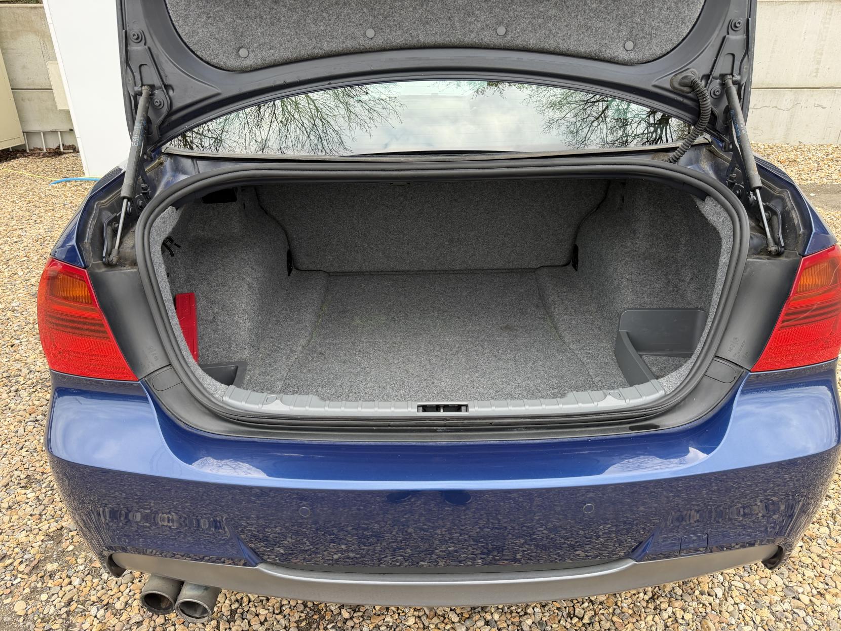 BMW 3 Series 3.0 330i M Sport Saloon 4dr Petrol Auto Euro 4 (272 ps)