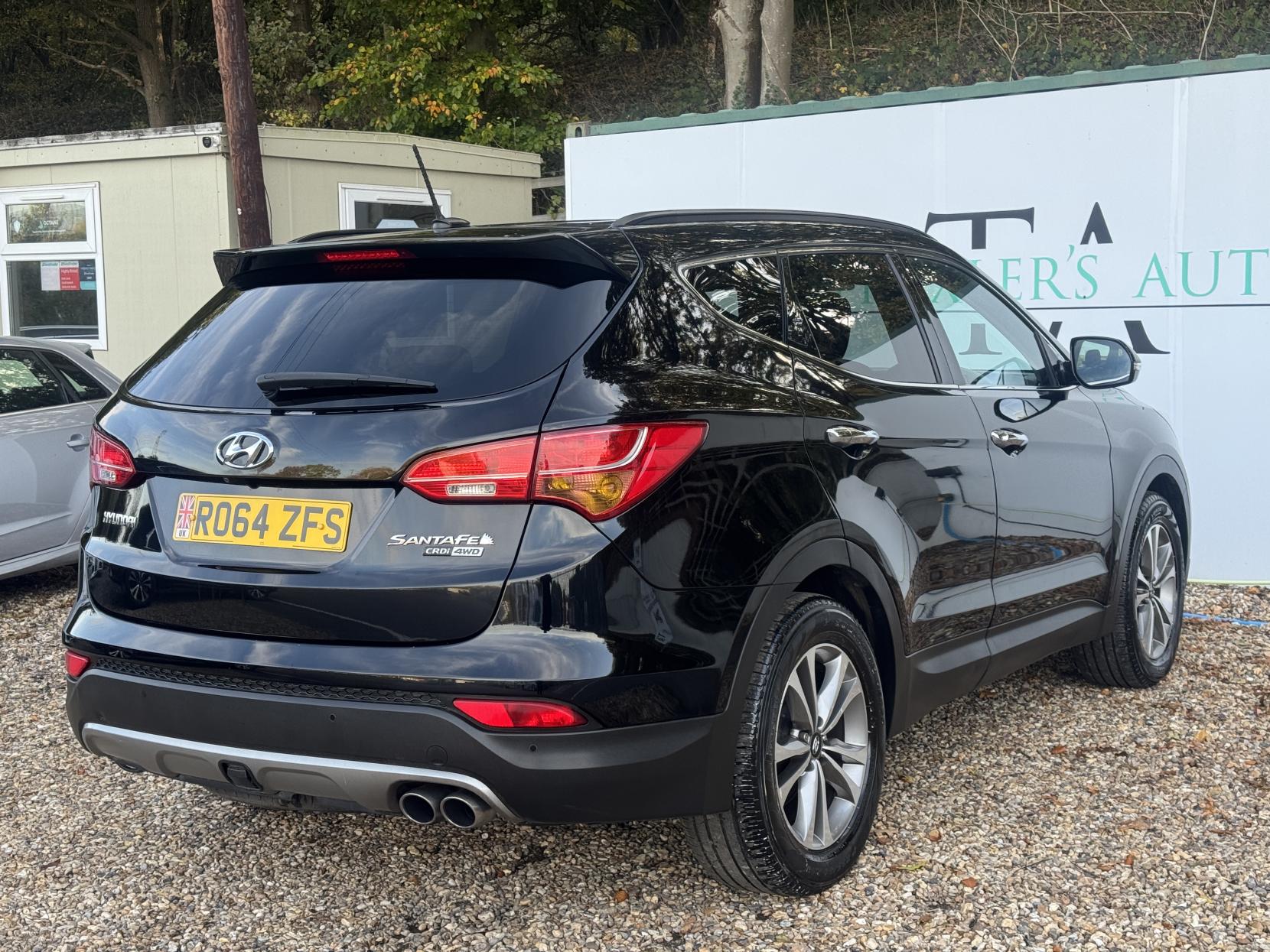 Hyundai Santa Fe 2.2 CRDi Premium SUV 5dr Diesel Auto 4WD Euro 5 (5 seat) (194 bhp)