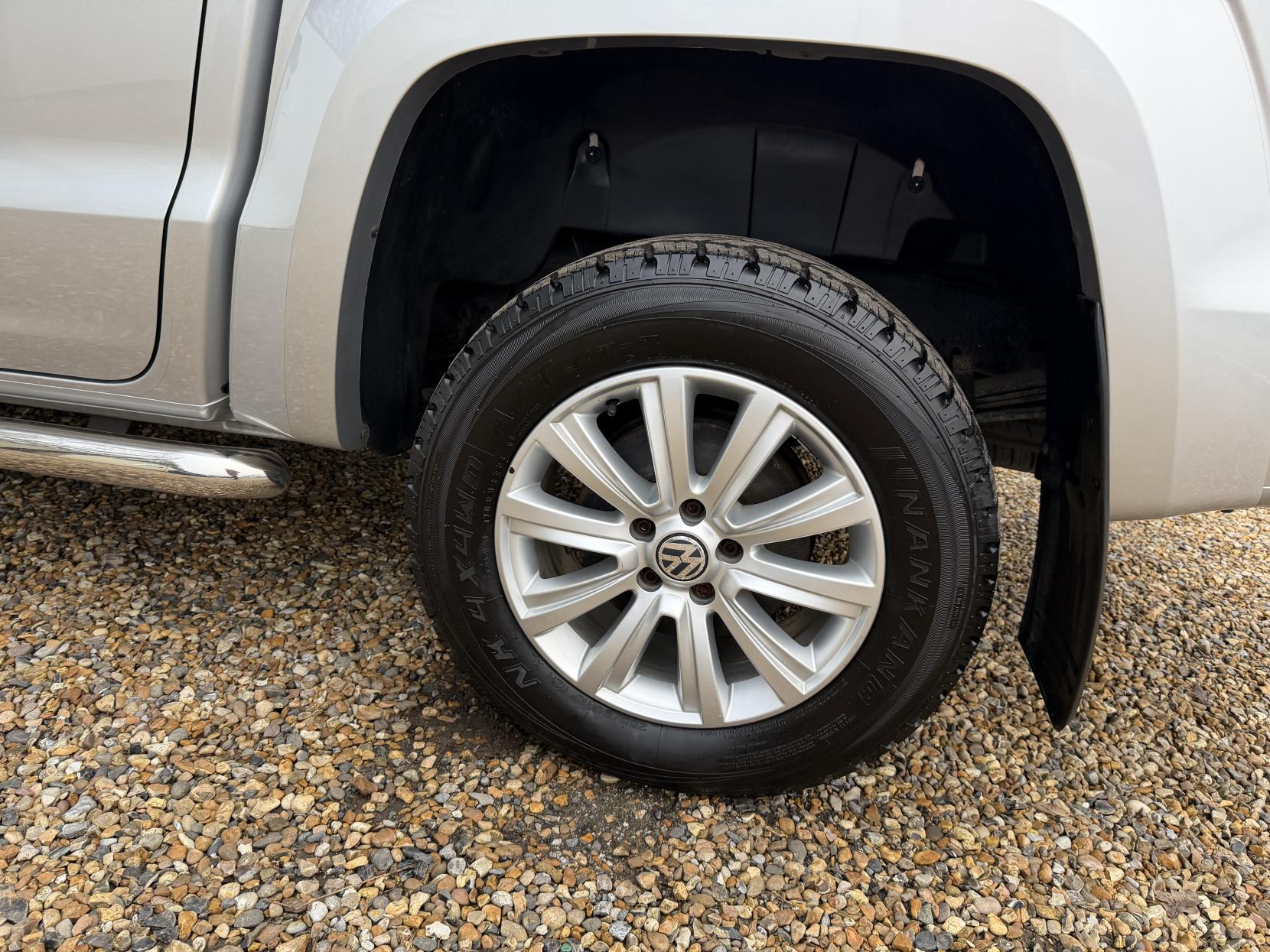 Volkswagen Amarok 2.0 BiTDI BlueMotion Tech Highline Pickup Double Cab 4dr Diesel Auto 4Motion Euro 5 (s/s) (180 ps)