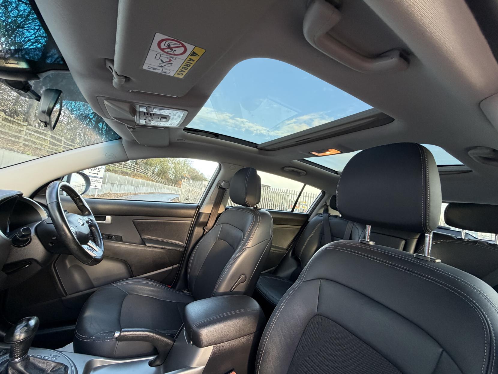 Kia Sportage 2.0 CRDi KX-2 SUV 5dr Diesel Auto AWD Euro 5 (134 bhp)