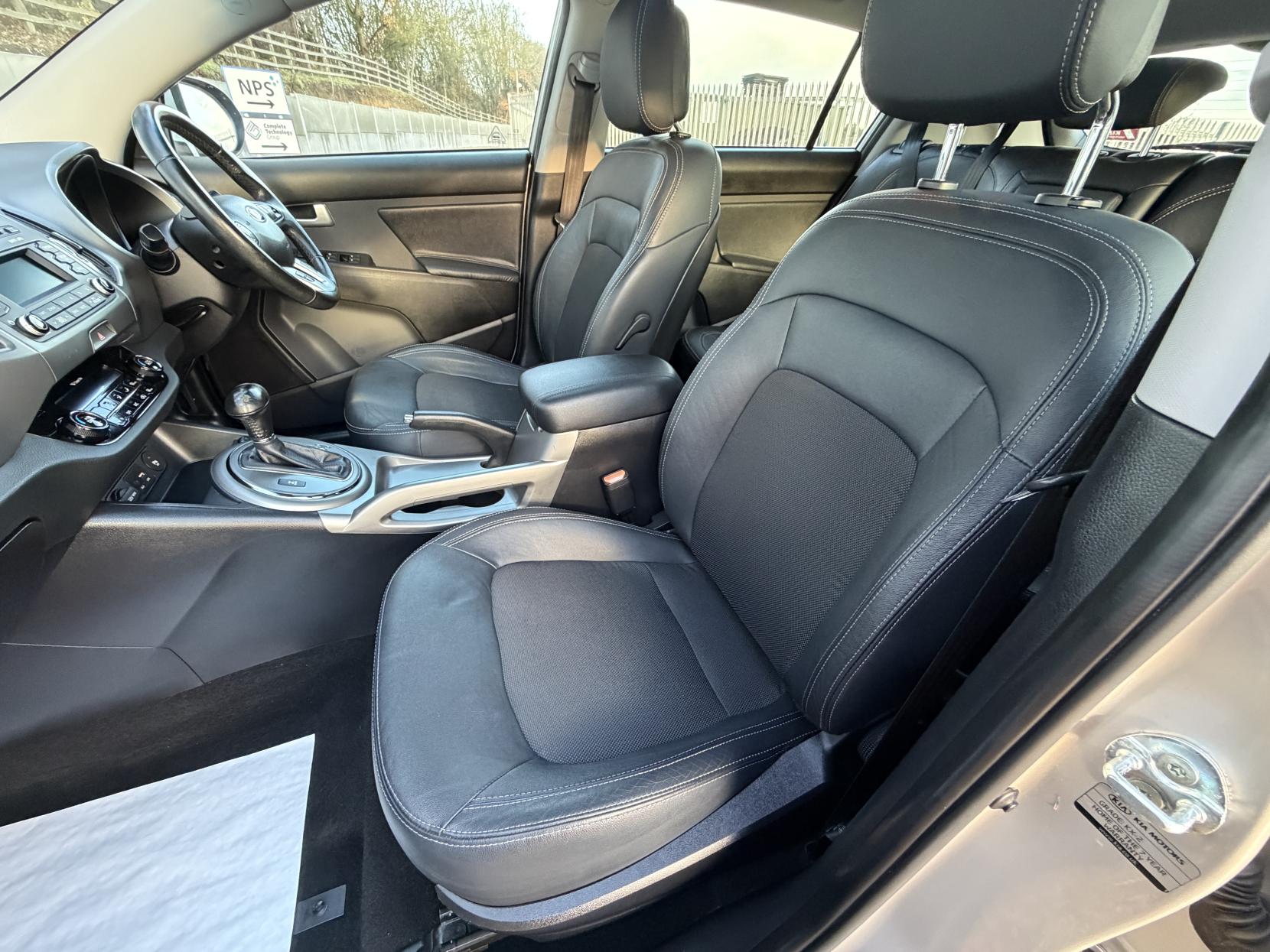 Kia Sportage 2.0 CRDi KX-2 SUV 5dr Diesel Auto AWD Euro 5 (134 bhp)