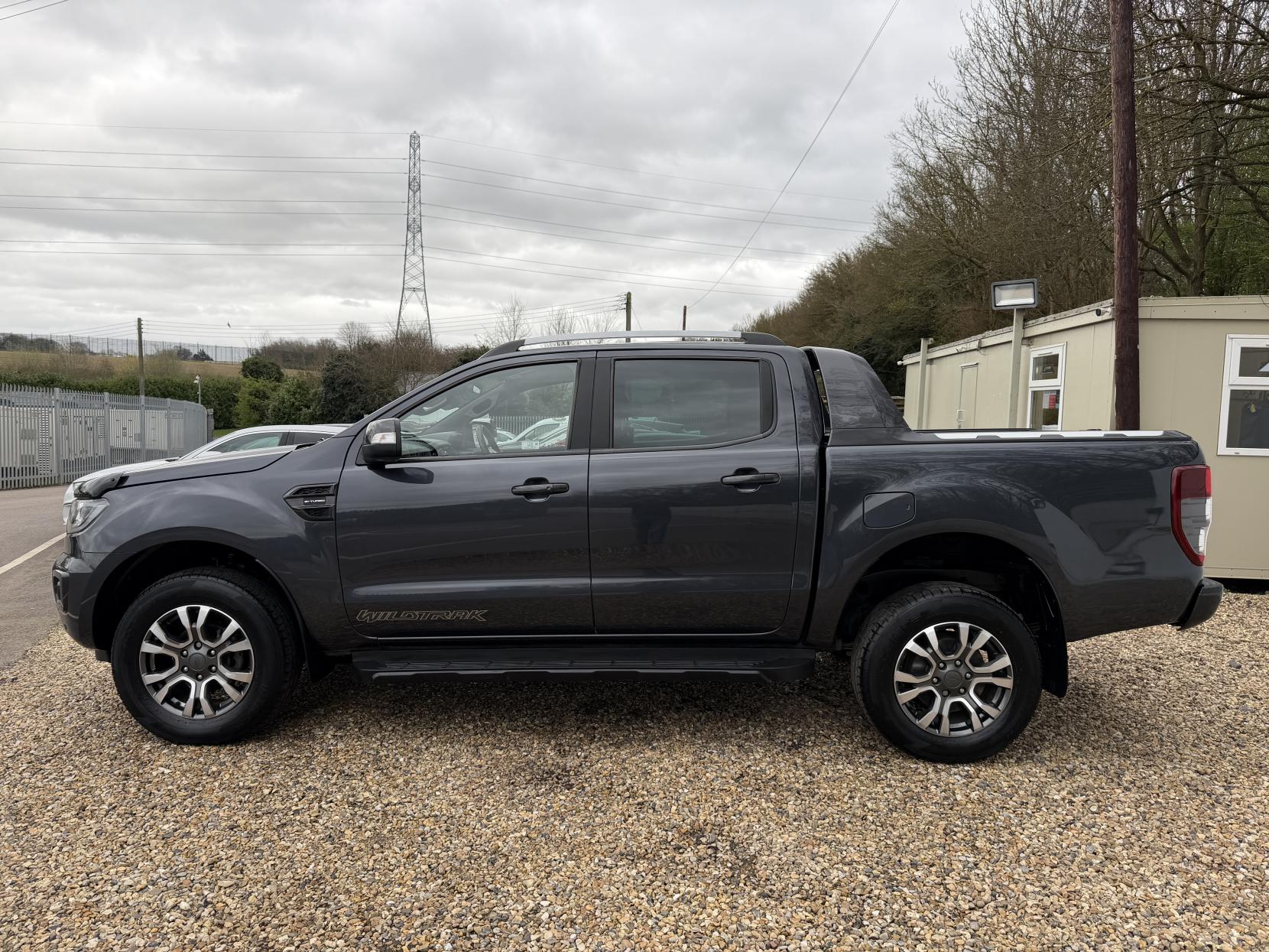 Ford Ranger 2.0 EcoBlue Wildtrak Pickup Double Cab 4dr Diesel Auto 4WD Euro 6 (s/s) (213 ps)