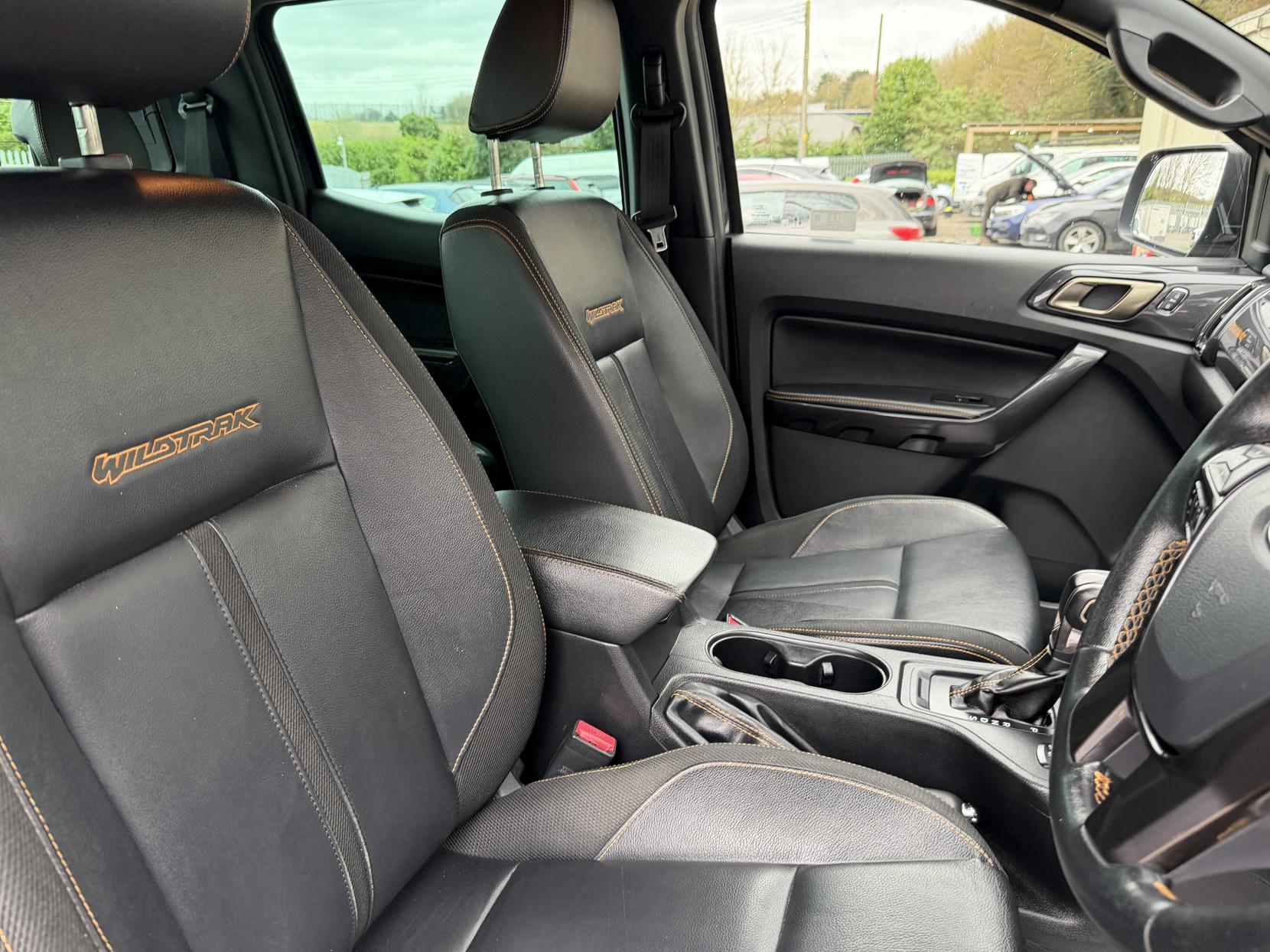 Ford Ranger 2.0 EcoBlue Wildtrak Pickup Double Cab 4dr Diesel Auto 4WD Euro 6 (s/s) (213 ps)