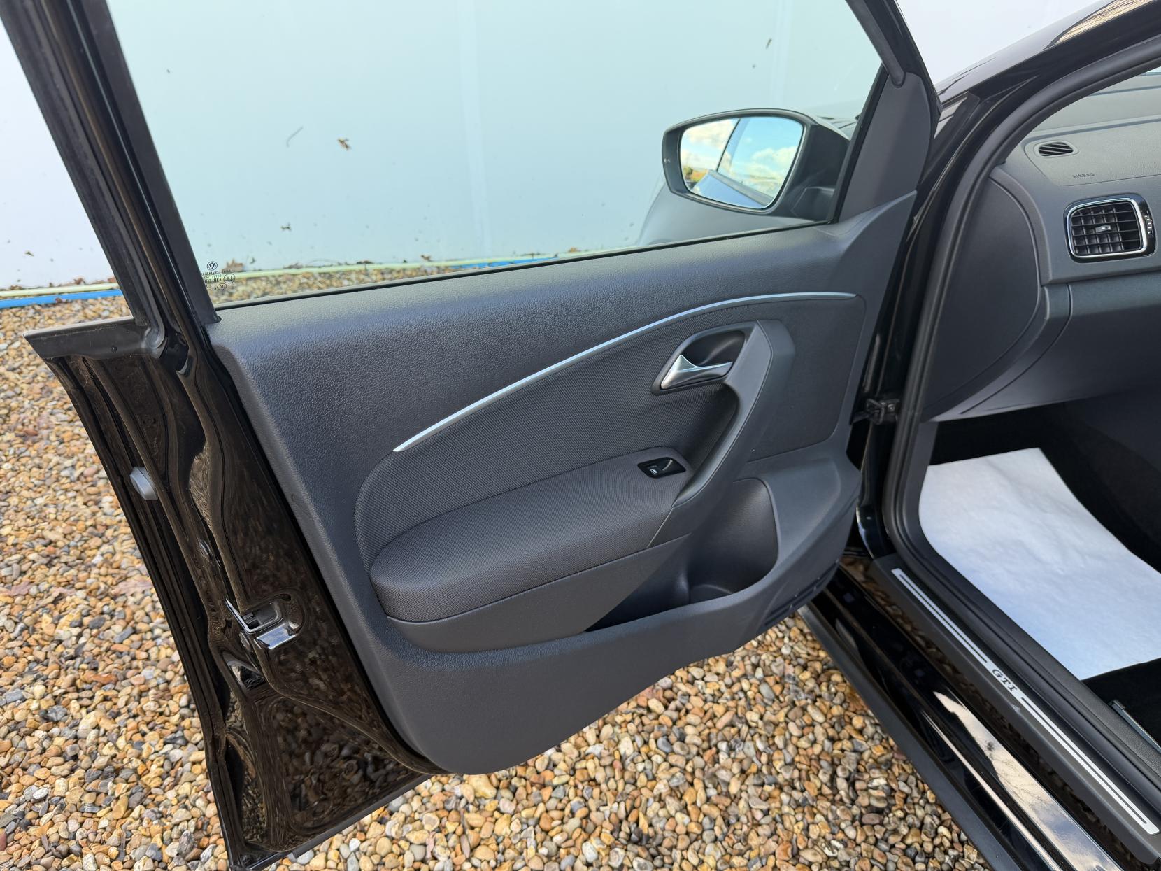 Volkswagen Polo 1.8 TSI BlueMotion Tech GTI Hatchback 5dr Petrol Manual Euro 6 (s/s) (192 ps)