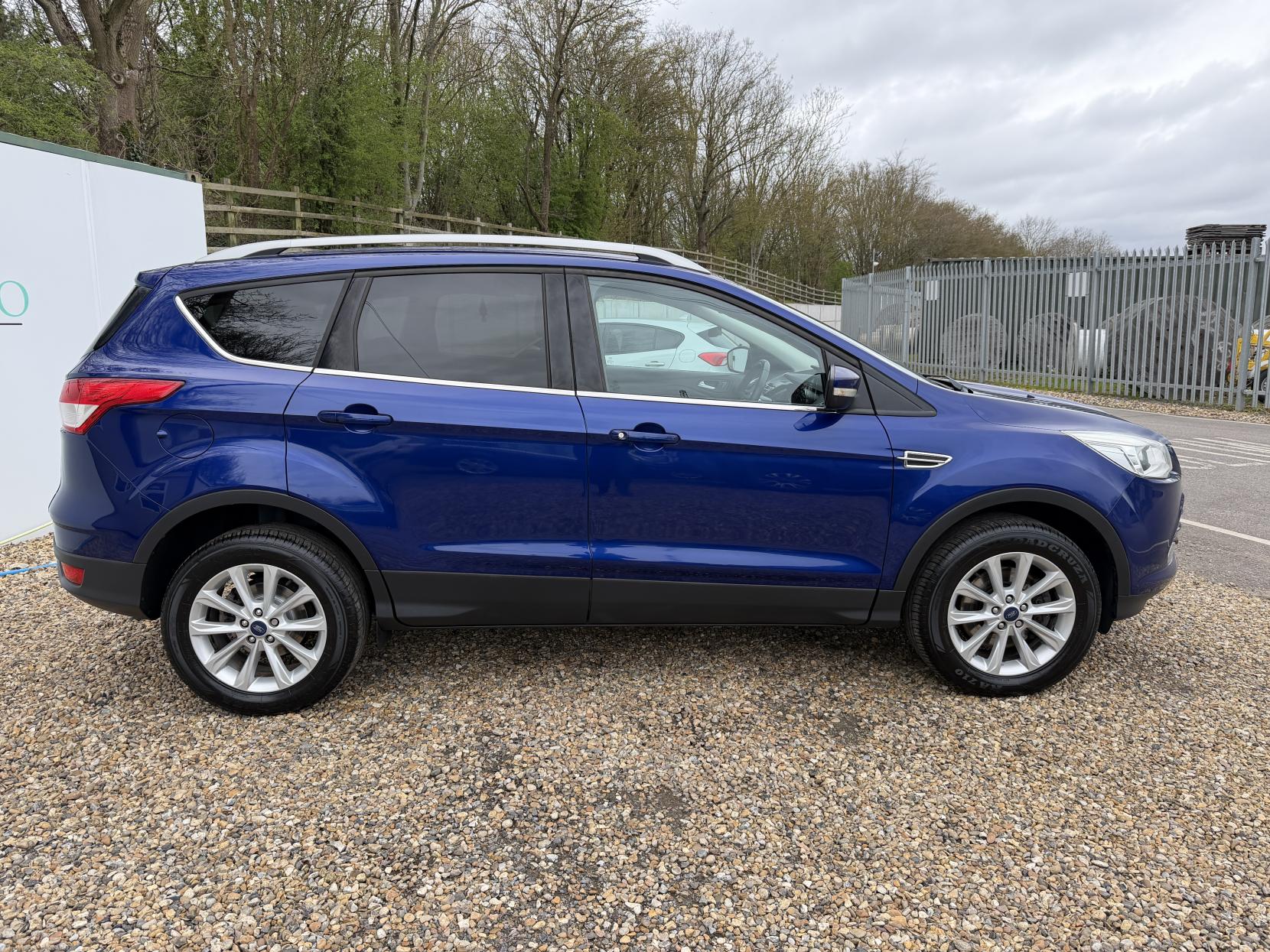 Ford Kuga 2.0 TDCi Titanium SUV 5dr Diesel Manual AWD Euro 6 (s/s) (180 ps)