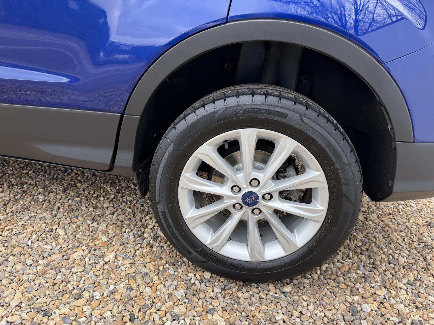 Ford Kuga 2.0 TDCi Titanium SUV 5dr Diesel Manual AWD Euro 6 (s/s) (180 ps)