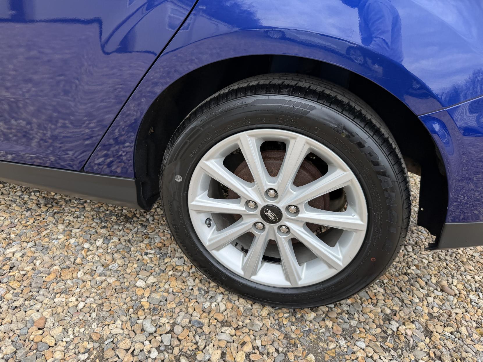 Ford Focus 1.0T EcoBoost Titanium Hatchback 5dr Petrol Manual Euro 6 (s/s) (125 ps)