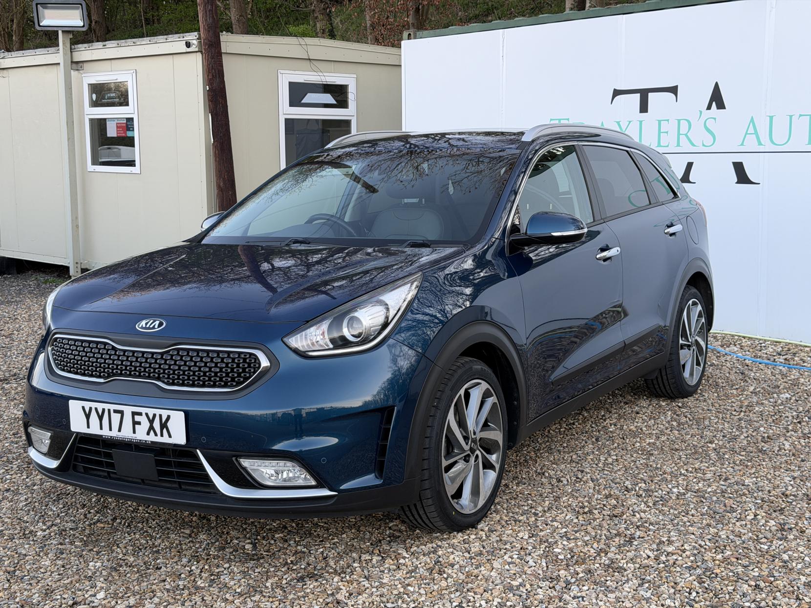 Kia Niro 1.6h GDi First Edition SUV 5dr Petrol Hybrid DCT Euro 6 (s/s) (139 bhp)