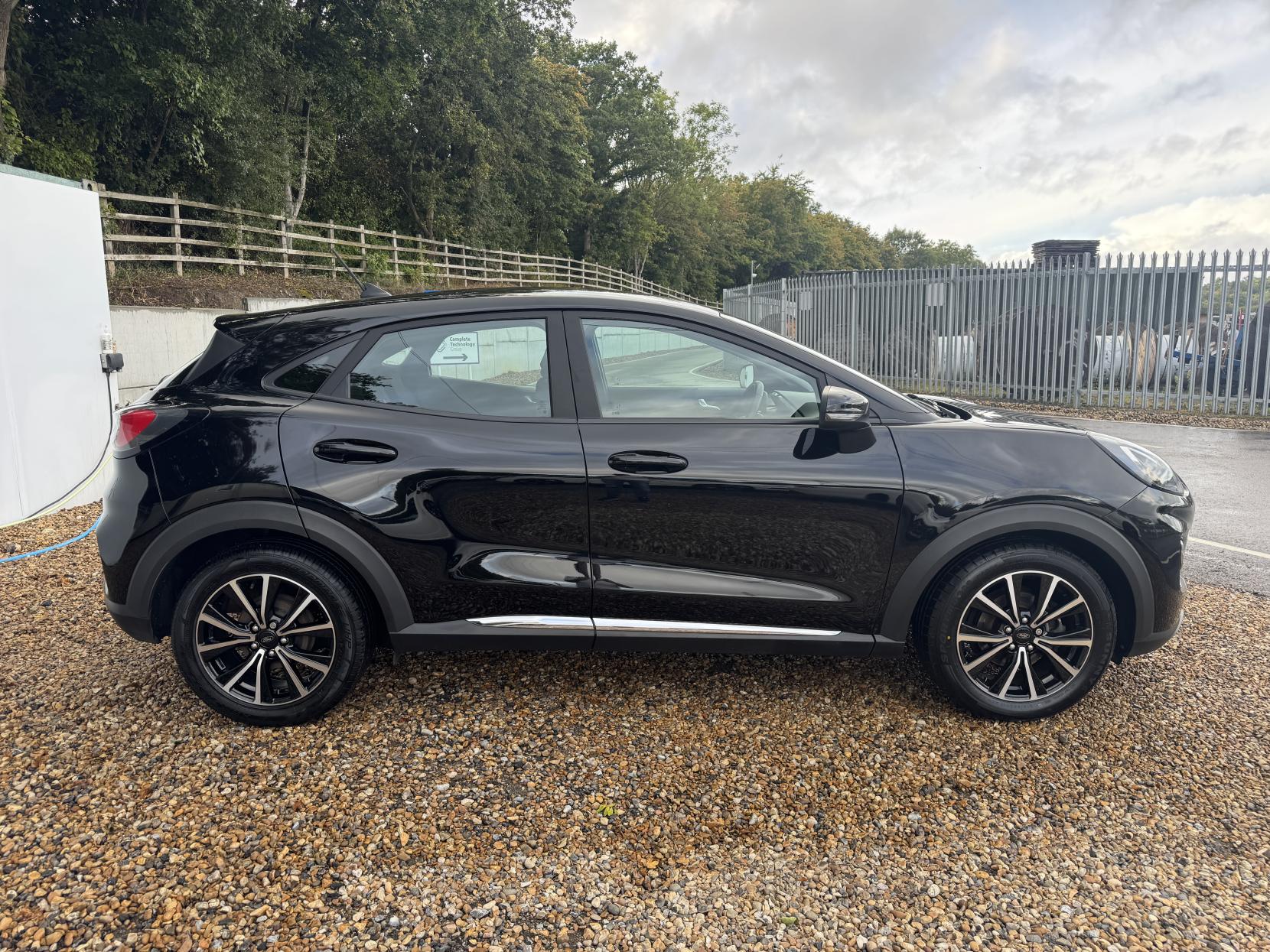 Ford Puma 1.0T EcoBoost MHEV Titanium SUV 5dr Petrol Hybrid Manual Euro 6 (s/s) (125 ps)