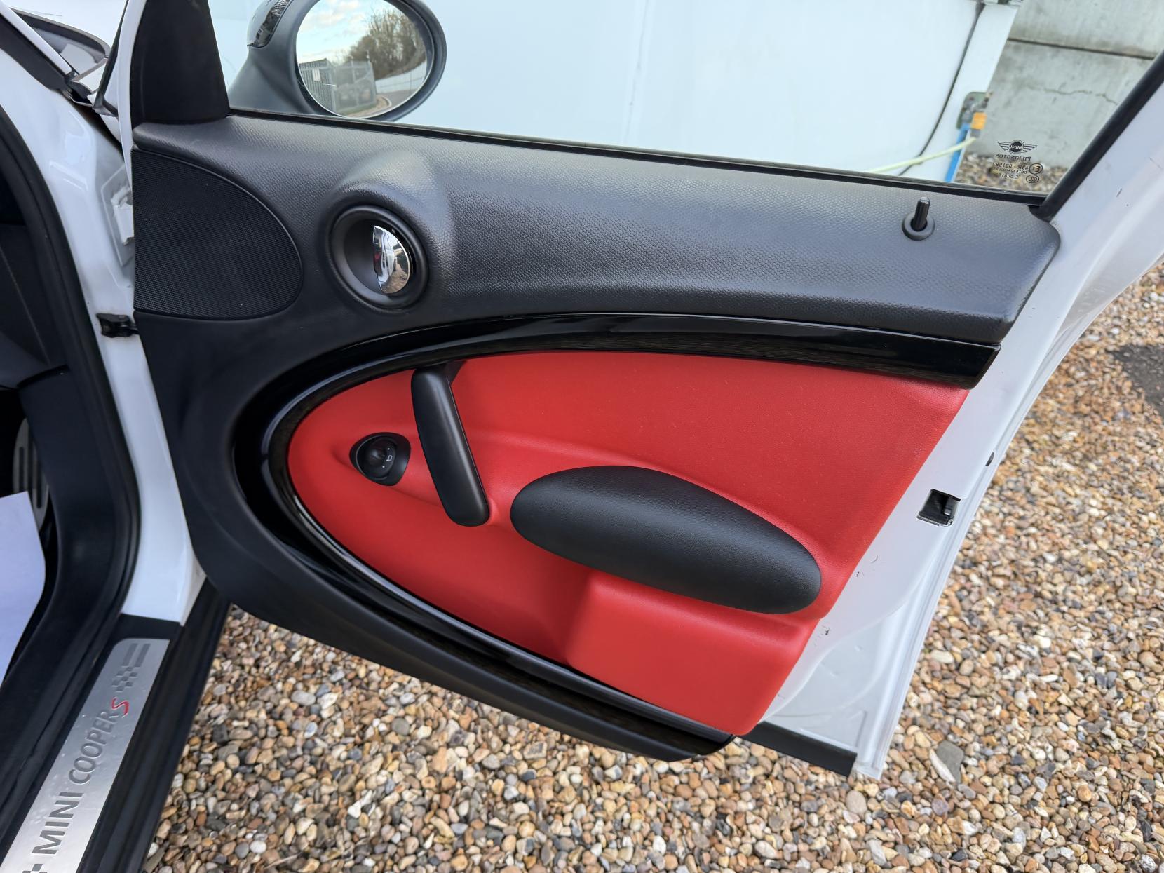 MINI Countryman 1.6 Cooper S SUV 5dr Petrol Manual ALL4 Euro 5 (s/s) (184 ps)