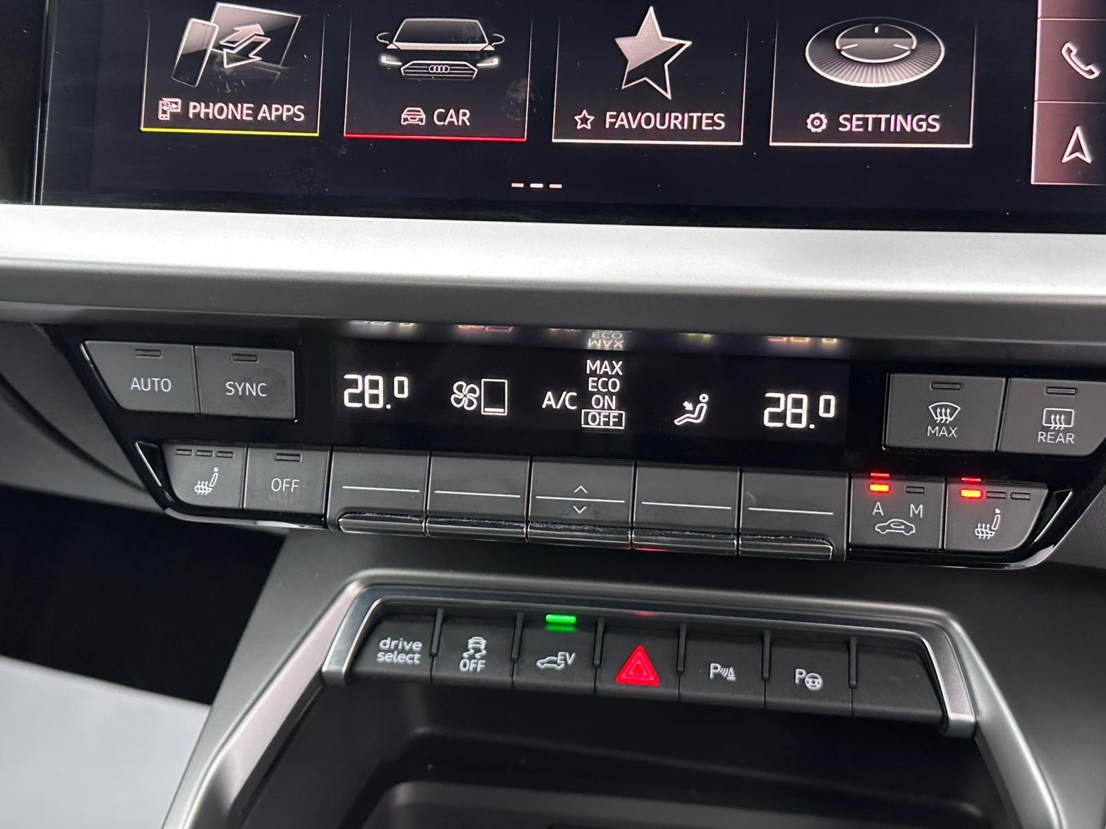 Audi A3 1.4 TFSIe 40 S line Sportback 5dr Petrol Plug-in Hybrid S Tronic Euro 6 (s/s) 13kWh (204 ps)