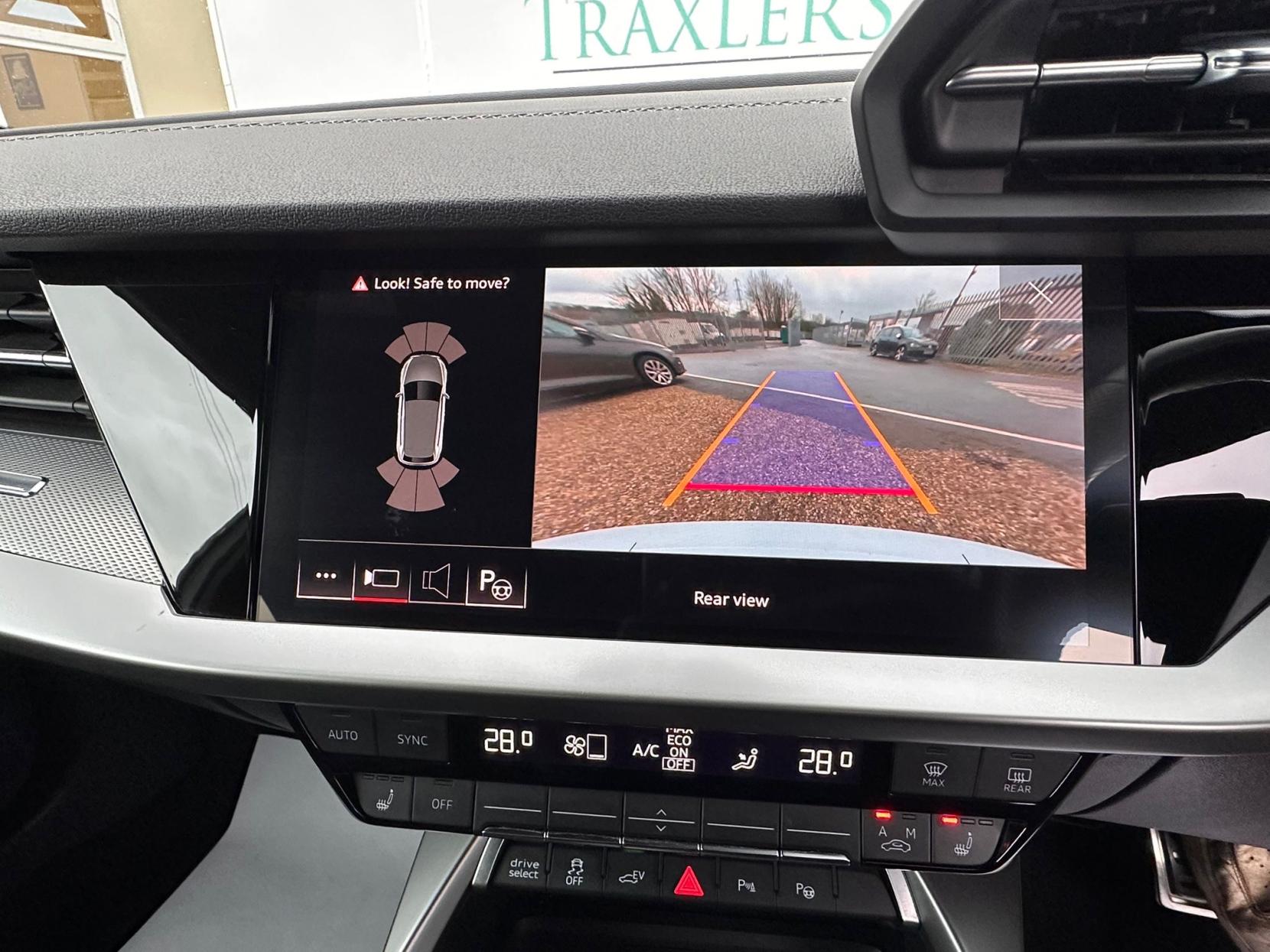 Audi A3 1.4 TFSIe 40 S line Sportback 5dr Petrol Plug-in Hybrid S Tronic Euro 6 (s/s) 13kWh (204 ps)