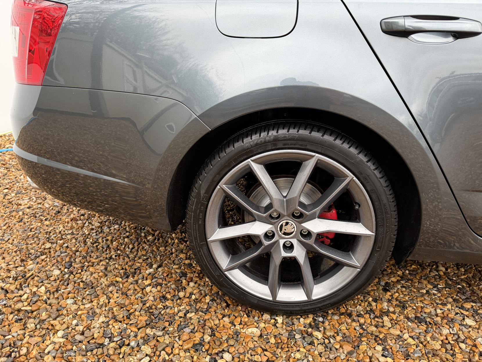 Skoda Octavia 2.0 TDI vRS Estate 5dr Diesel Manual Euro 6 (s/s) (SNav) (184 ps)