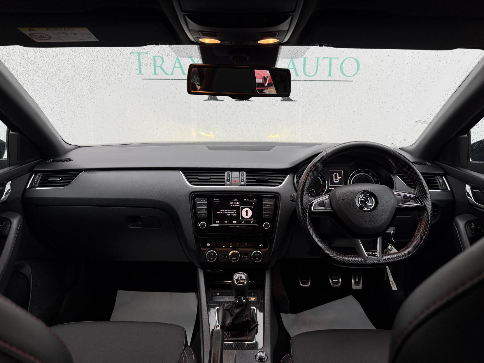 Skoda Octavia 2.0 TDI vRS Estate 5dr Diesel Manual Euro 6 (s/s) (SNav) (184 ps)